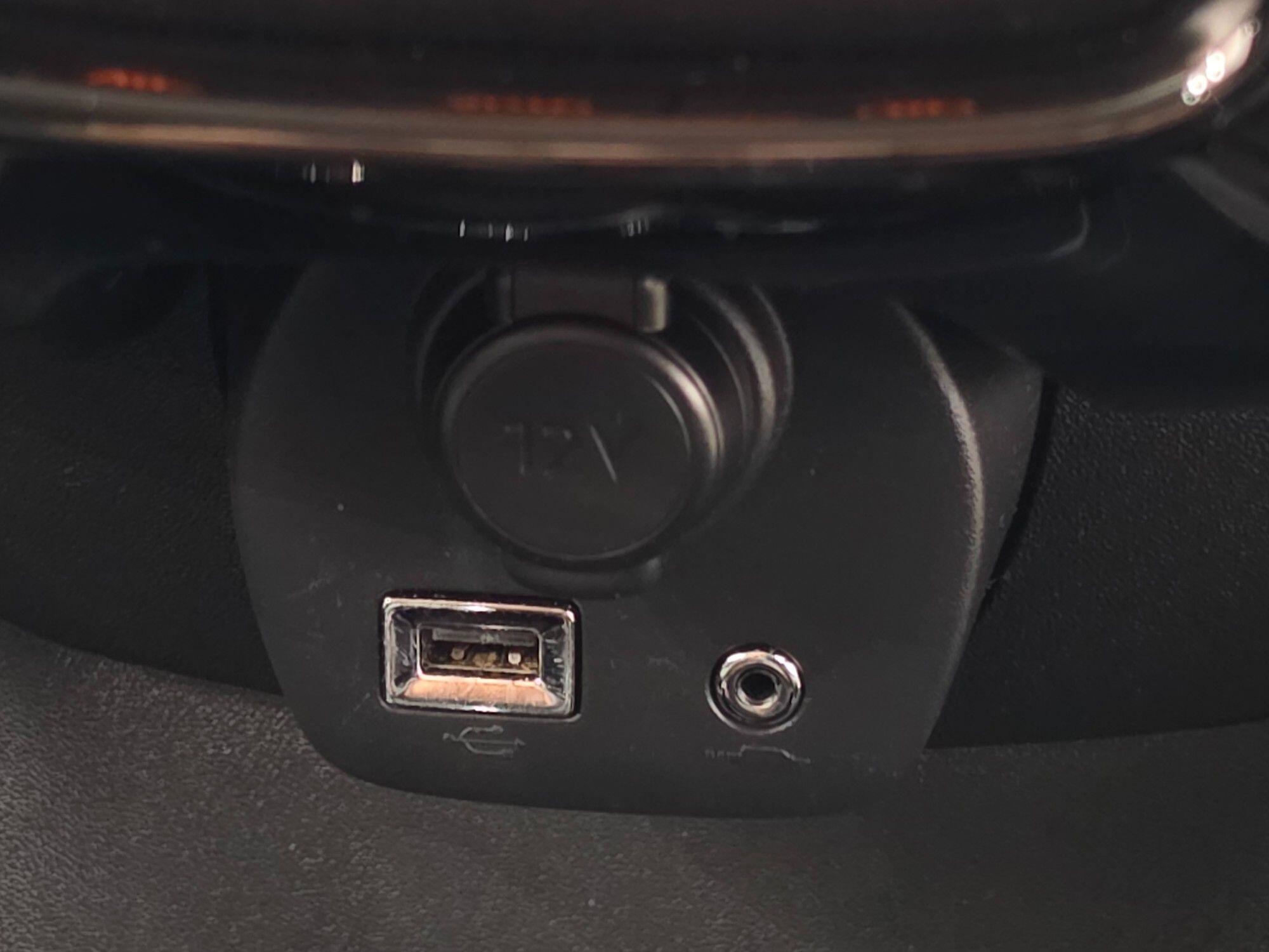 Peugeot 108 view 36