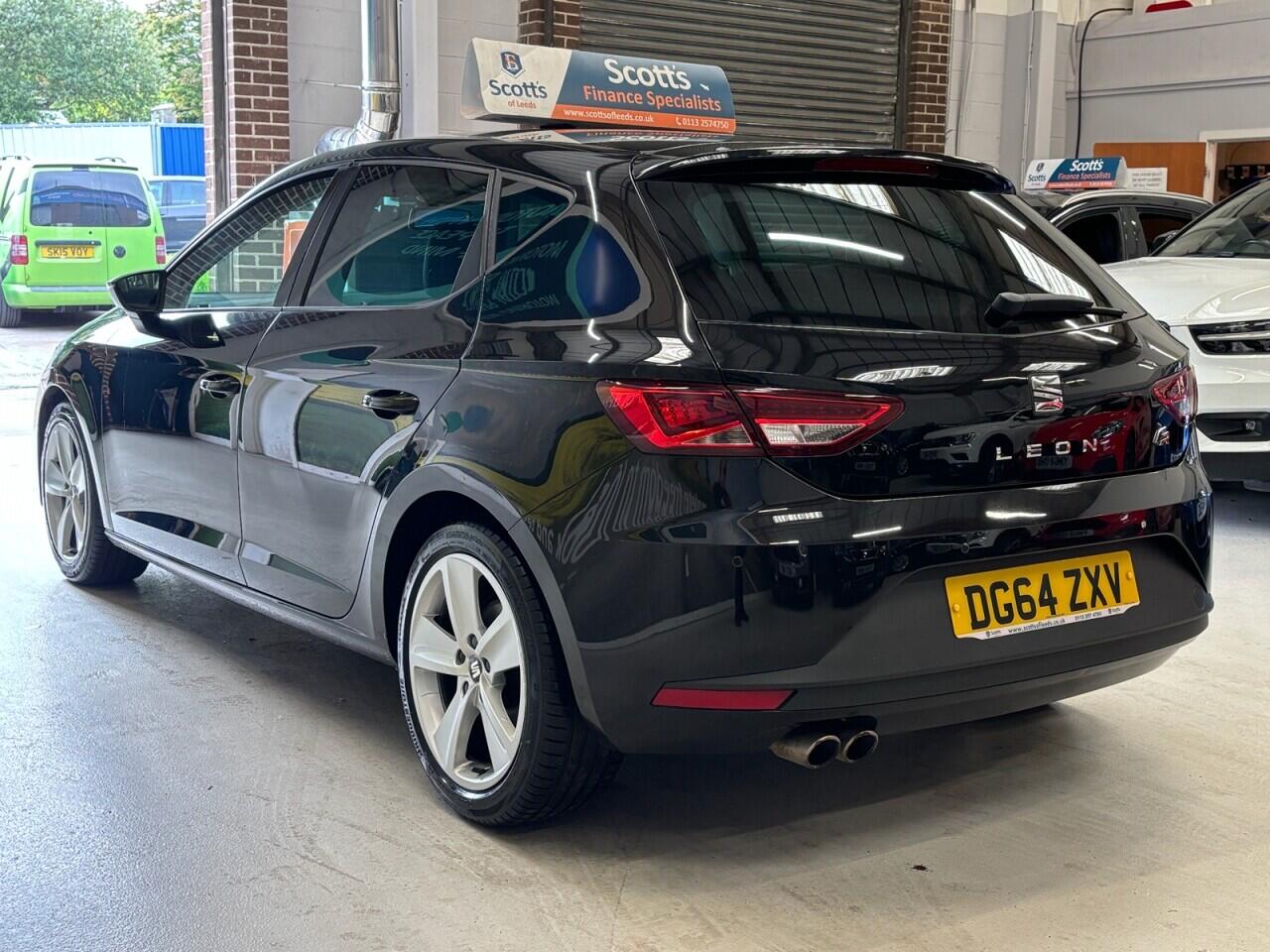 Seat Leon view 7