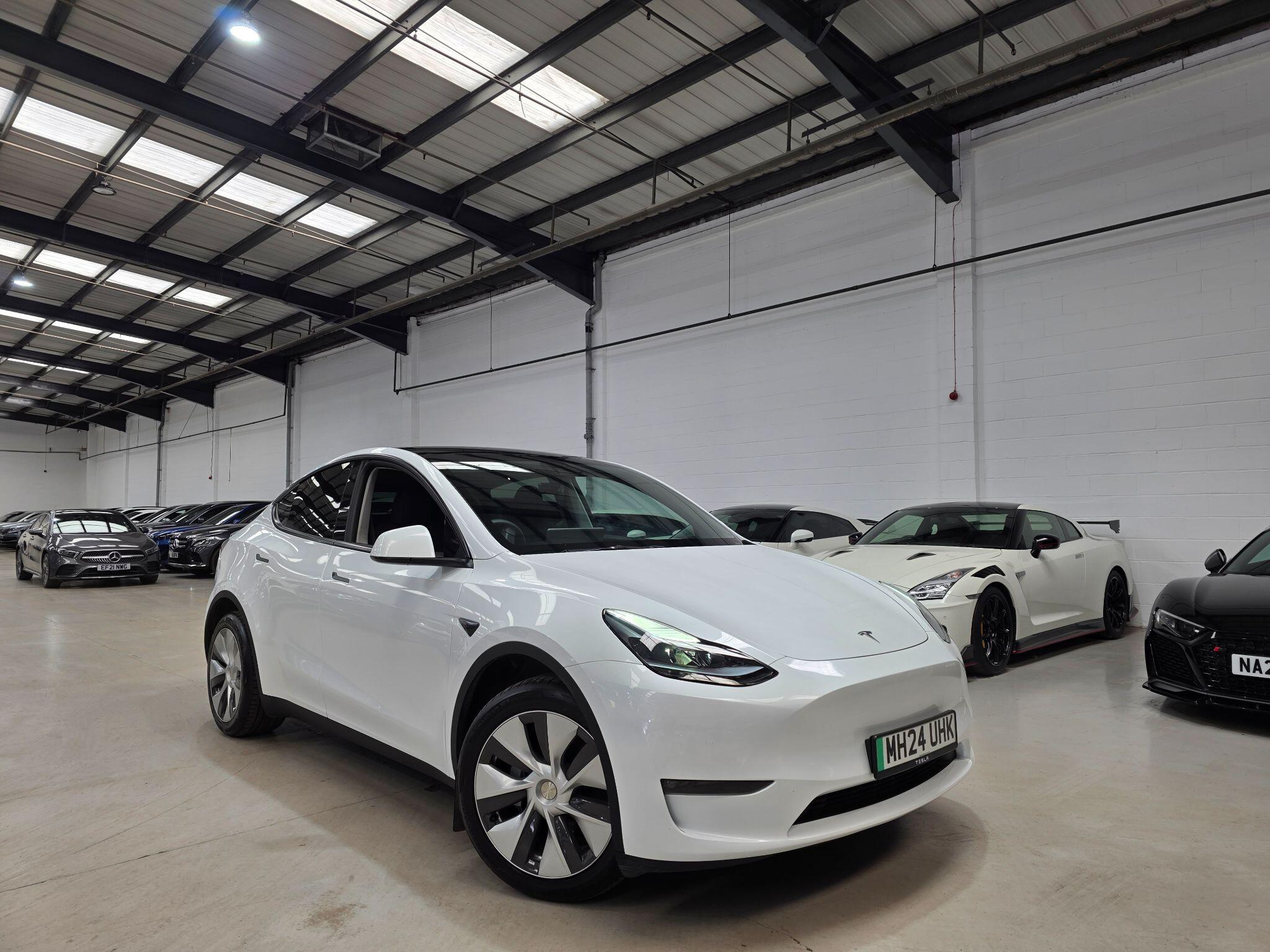 Tesla Model Y view 3