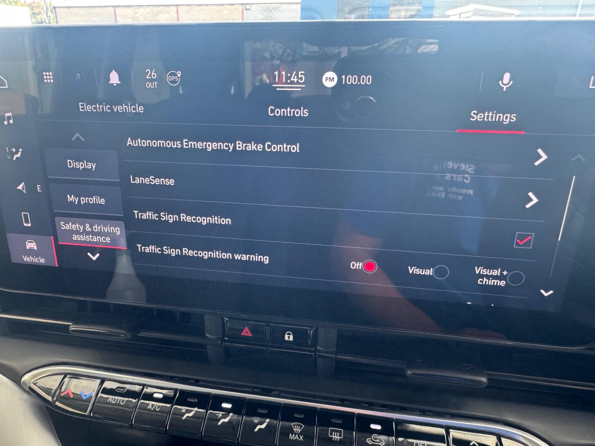 Fiat 500e view 37
