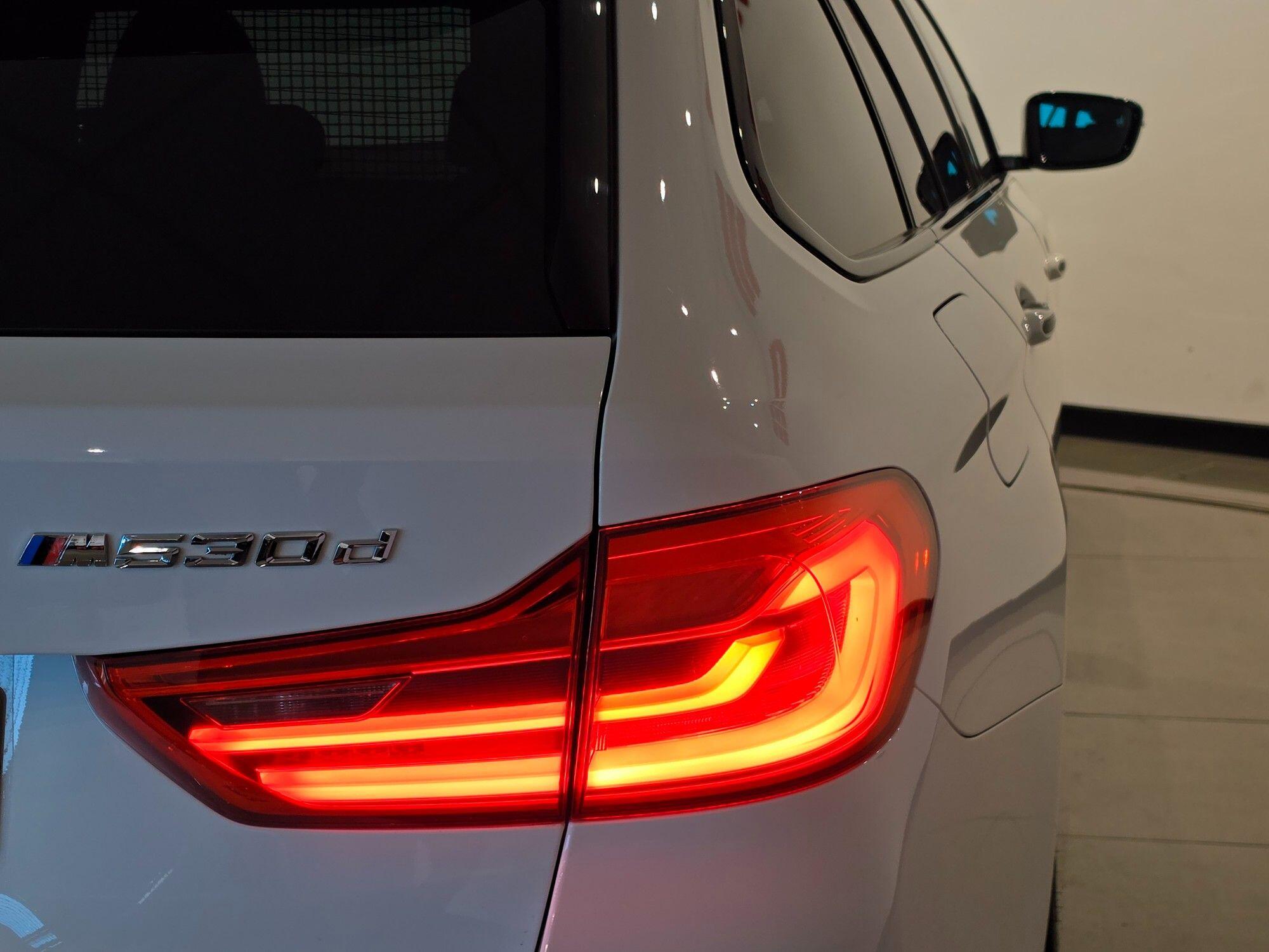 BMW 5 Series view 86