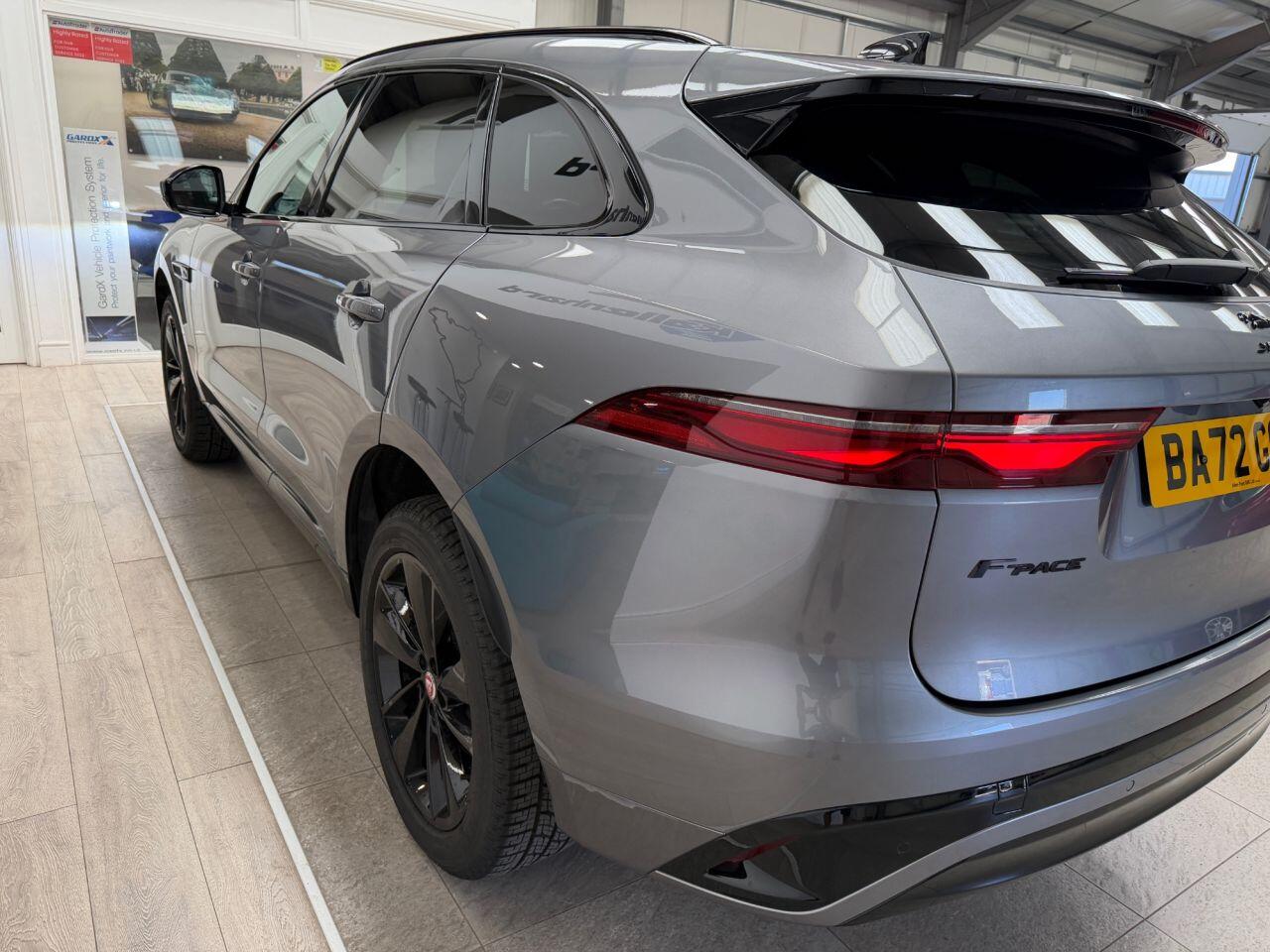 Jaguar F-Pace view 37