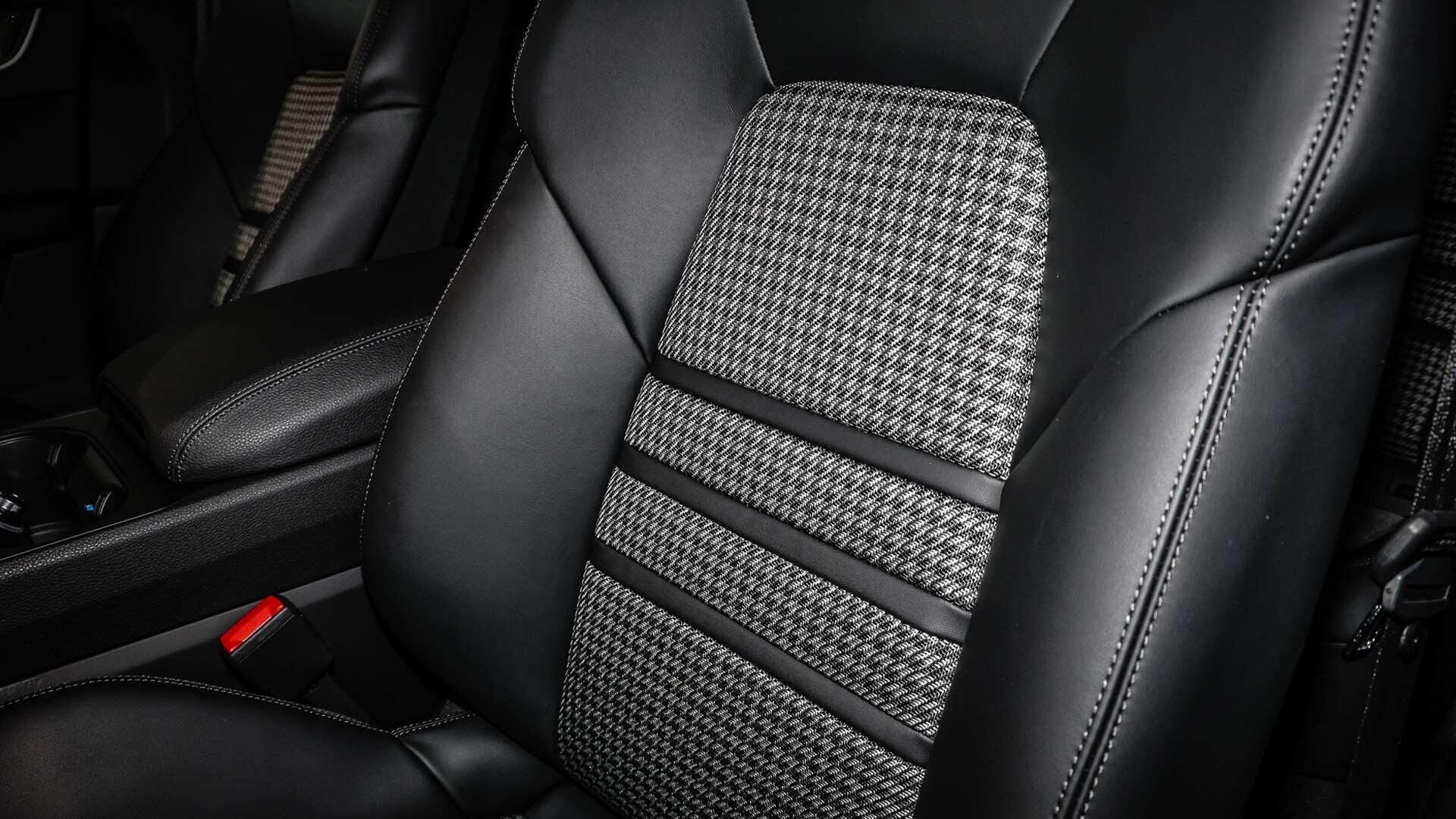 Porsche Cayenne view 13