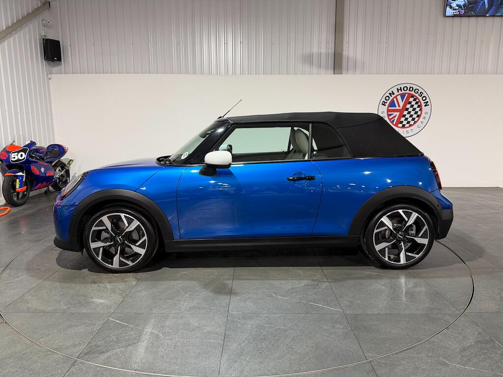 Mini Cooper Cooper view 22