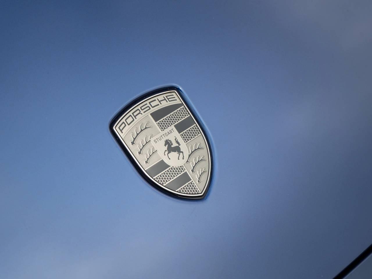 Porsche Taycan view 52