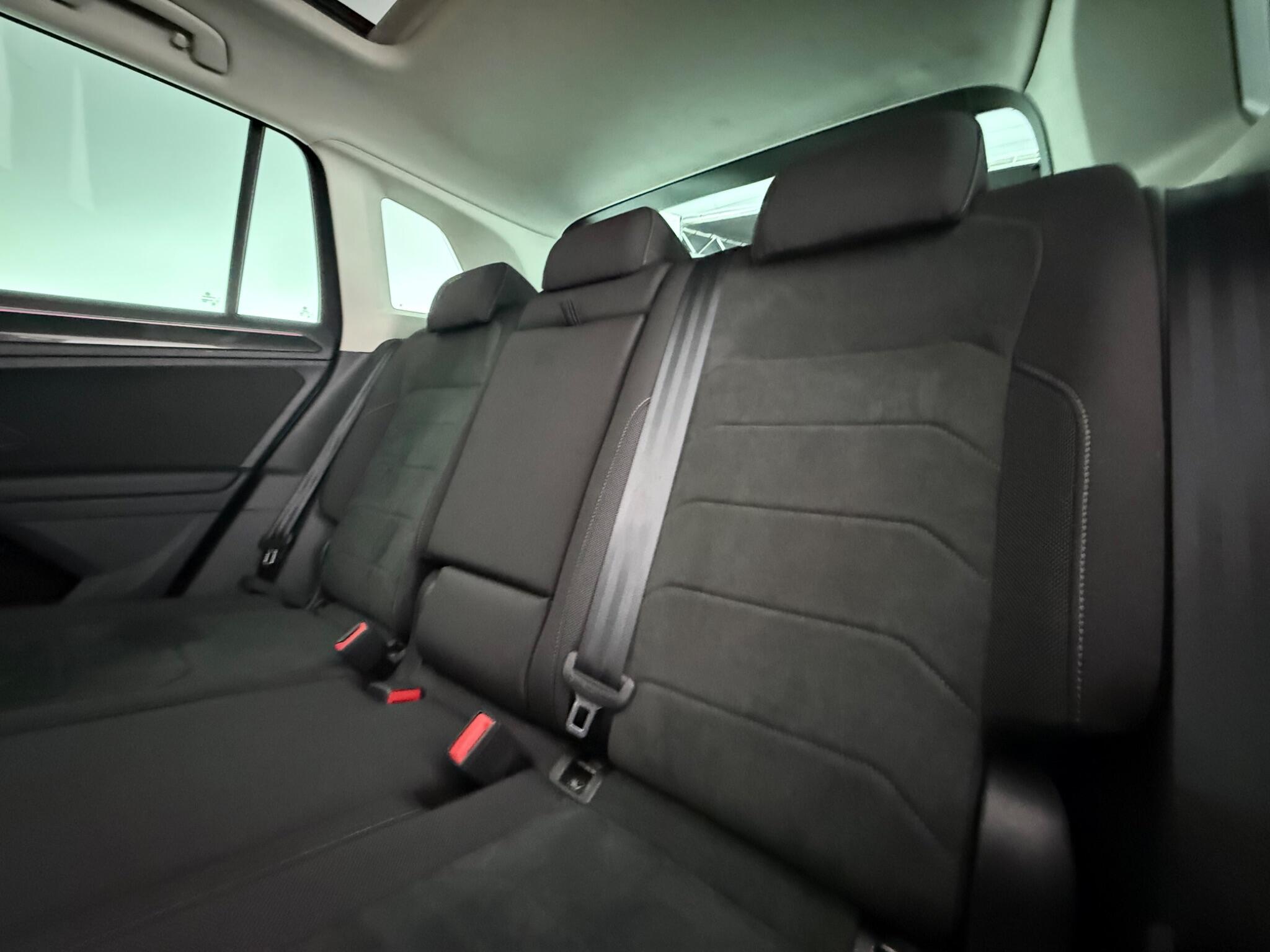 Volkswagen Tiguan view 35