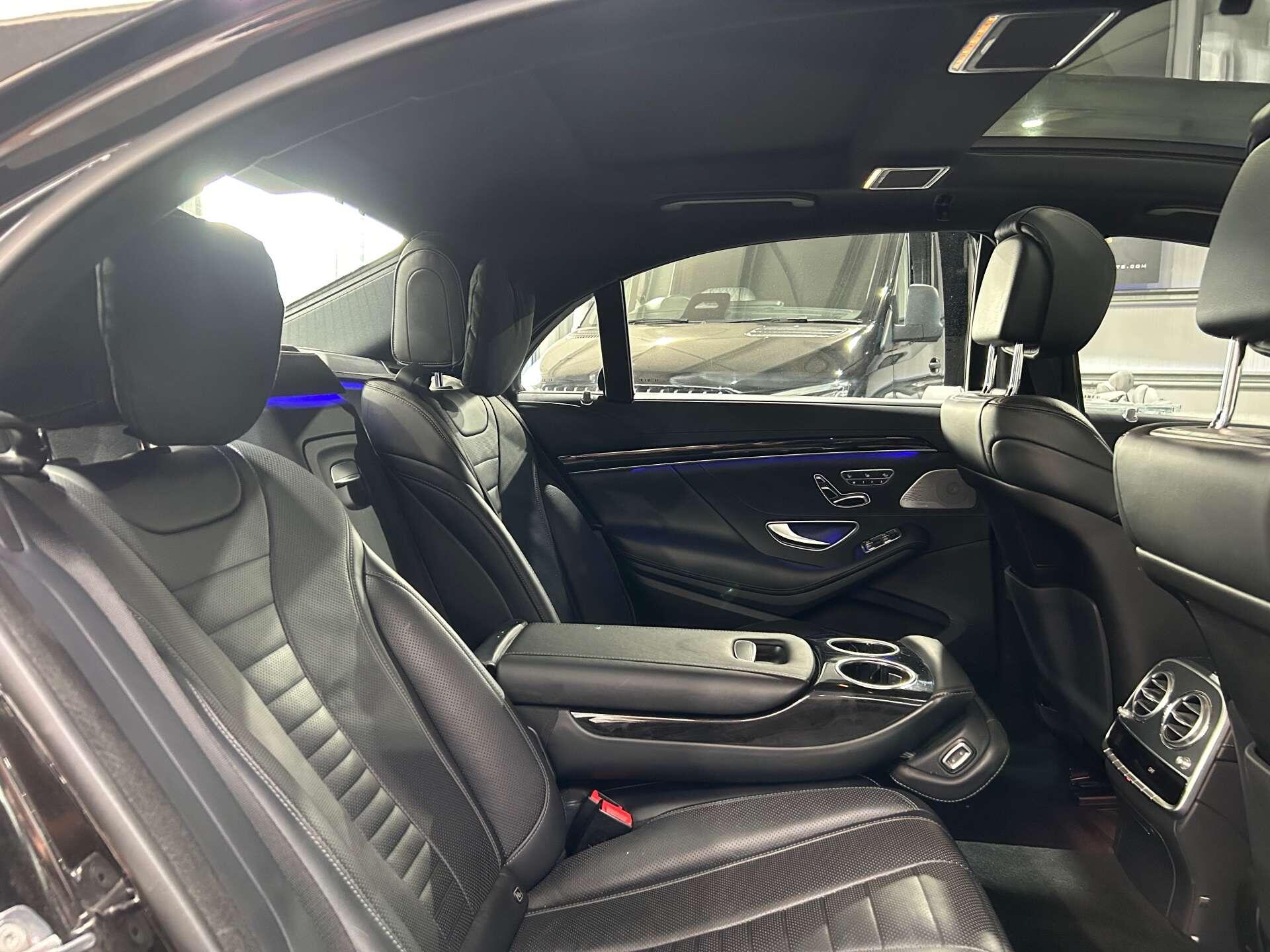 Mercedes-Benz S Class view 18