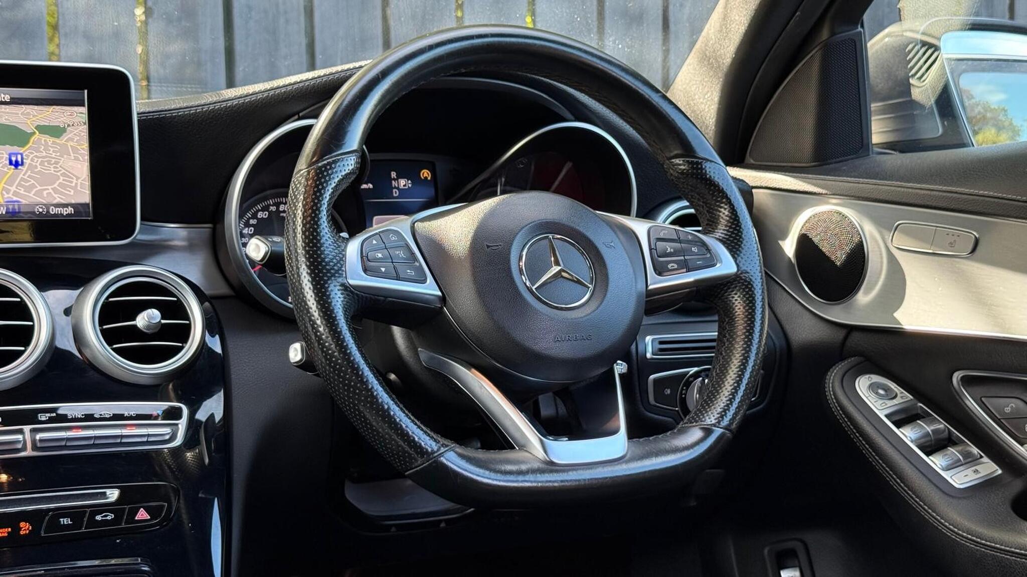 Mercedes-Benz C-Class view 15