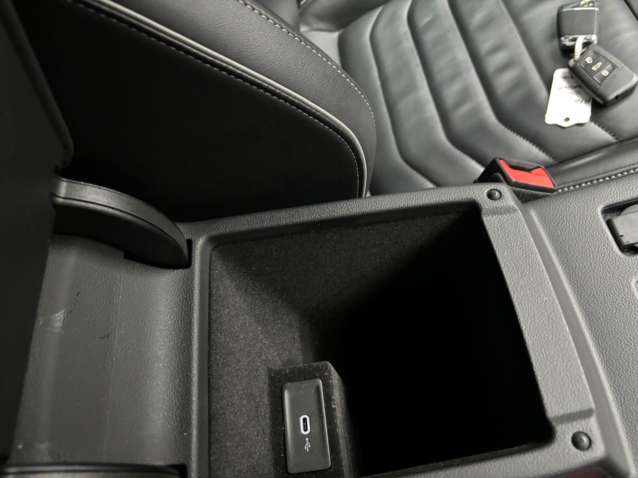 Volkswagen Arteon view 36