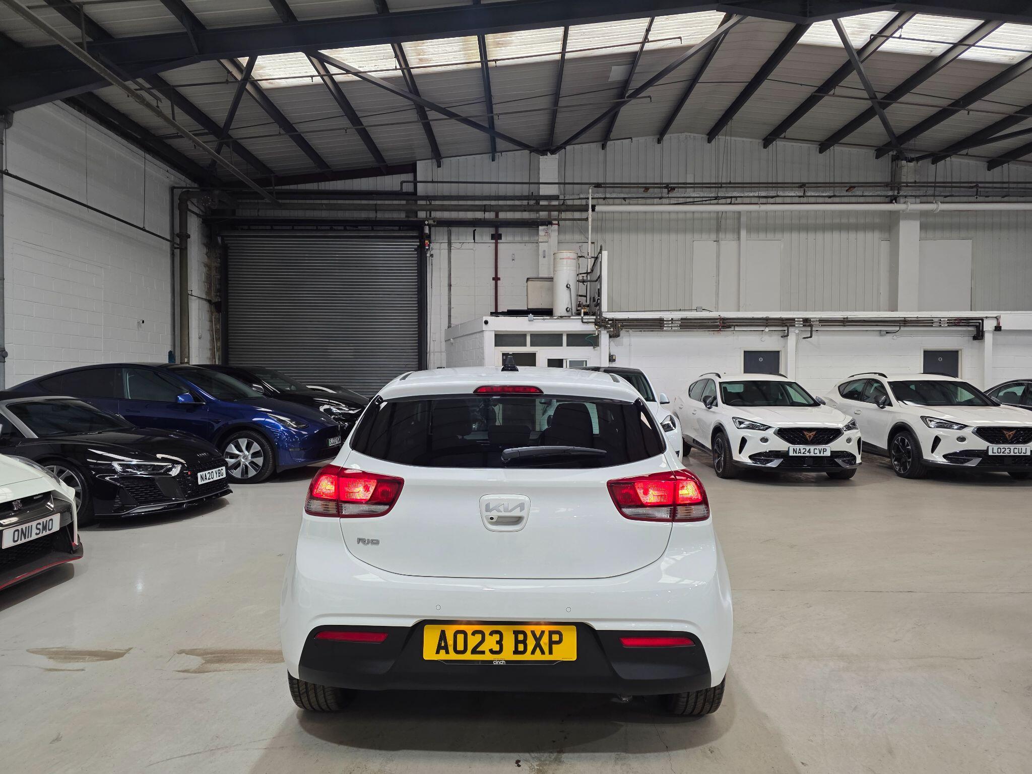 Kia Rio view 4