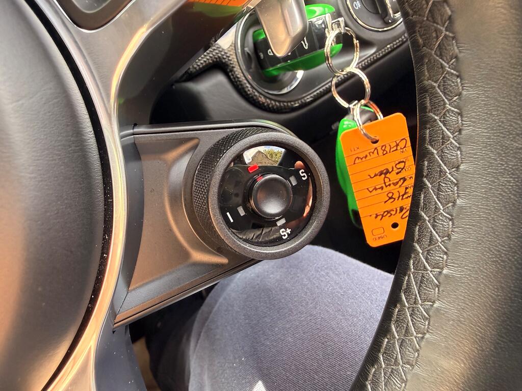 Porsche Cayman view 61