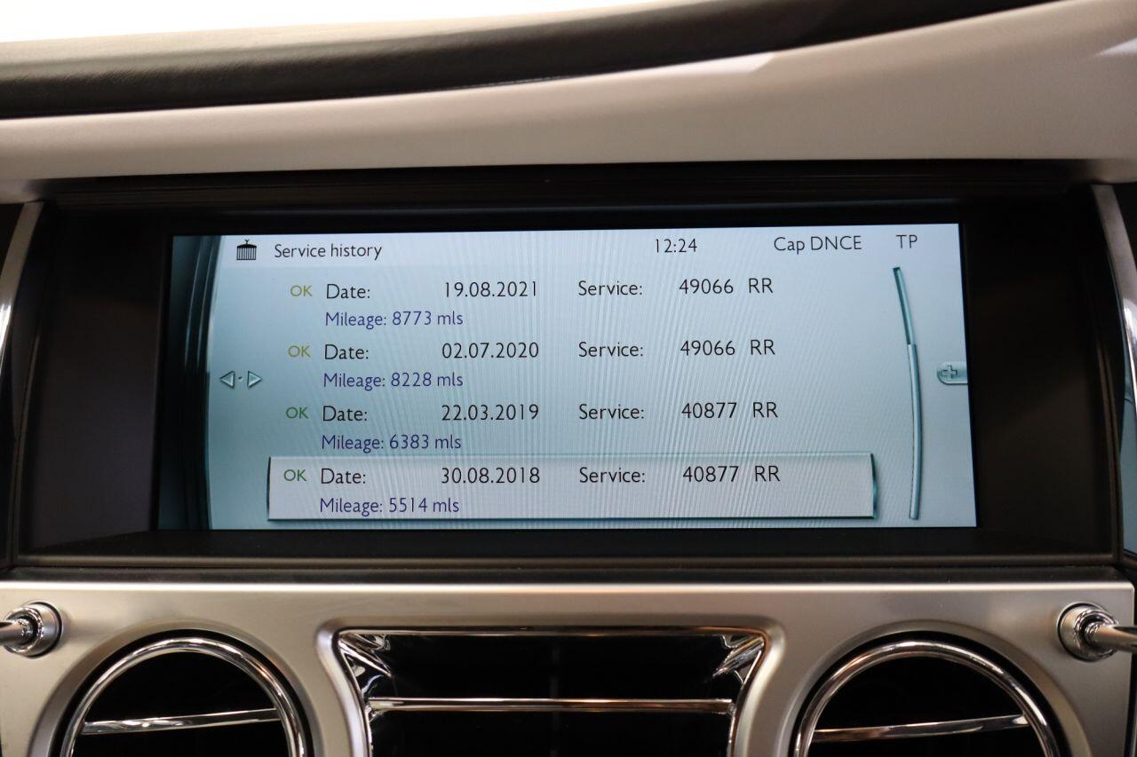 Rolls-Royce Wraith view 26