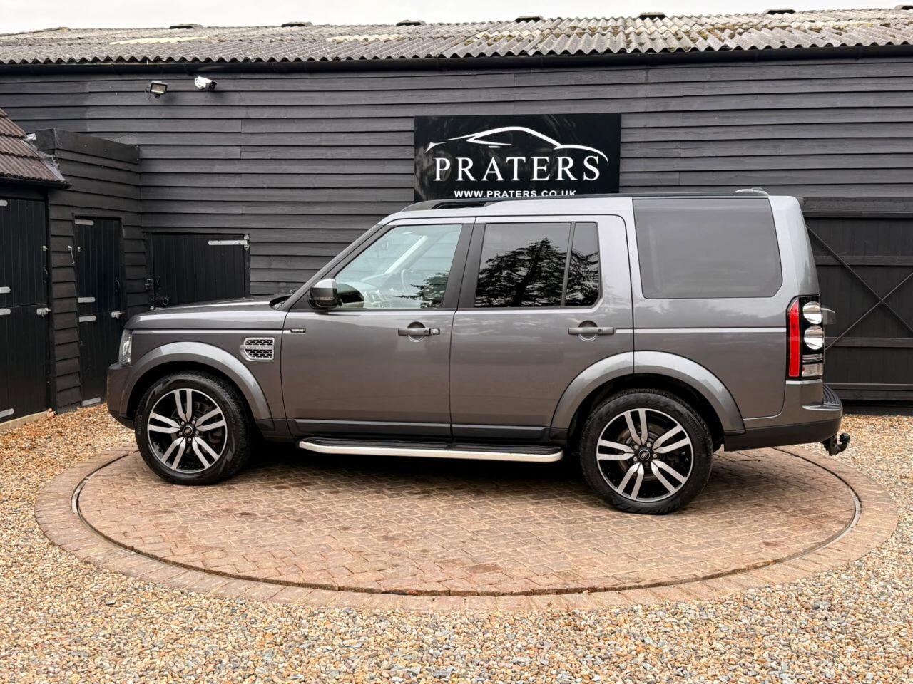 Land Rover Discovery 4 view 24