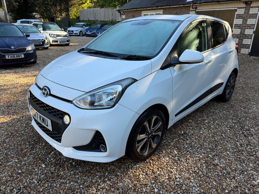 Hyundai I10 view 8