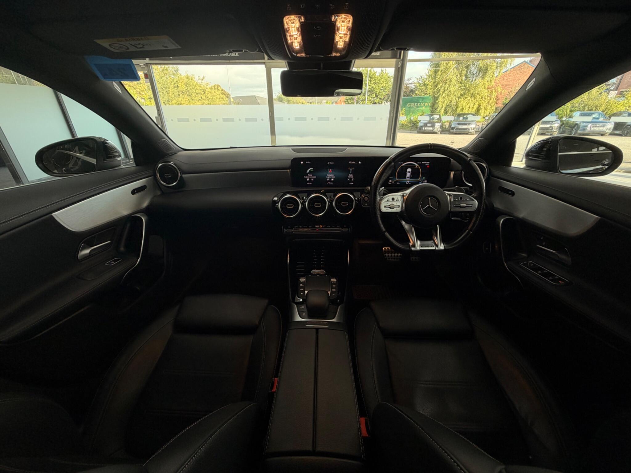 Mercedes-Benz Cla view 15
