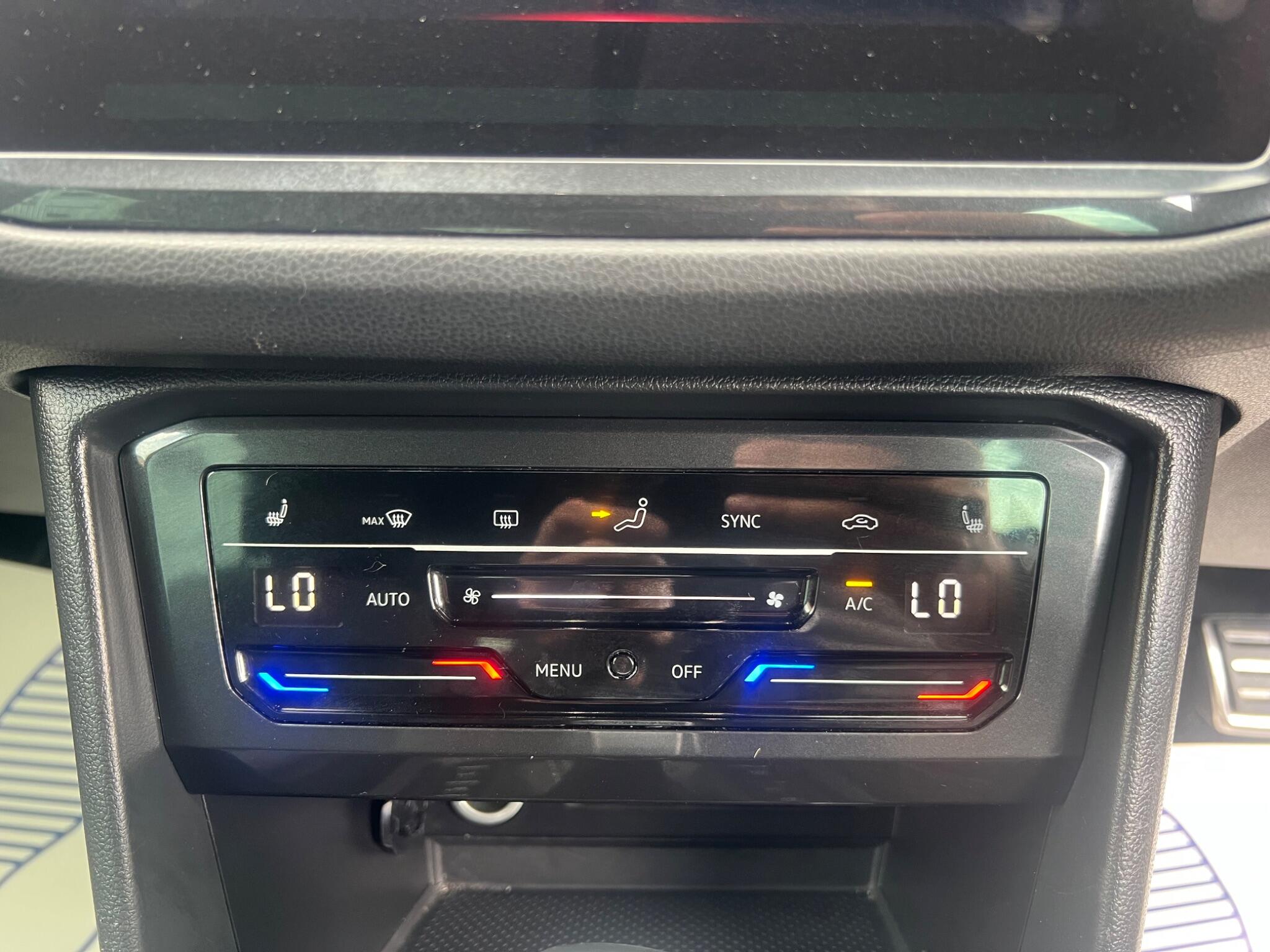 Volkswagen Tiguan view 29