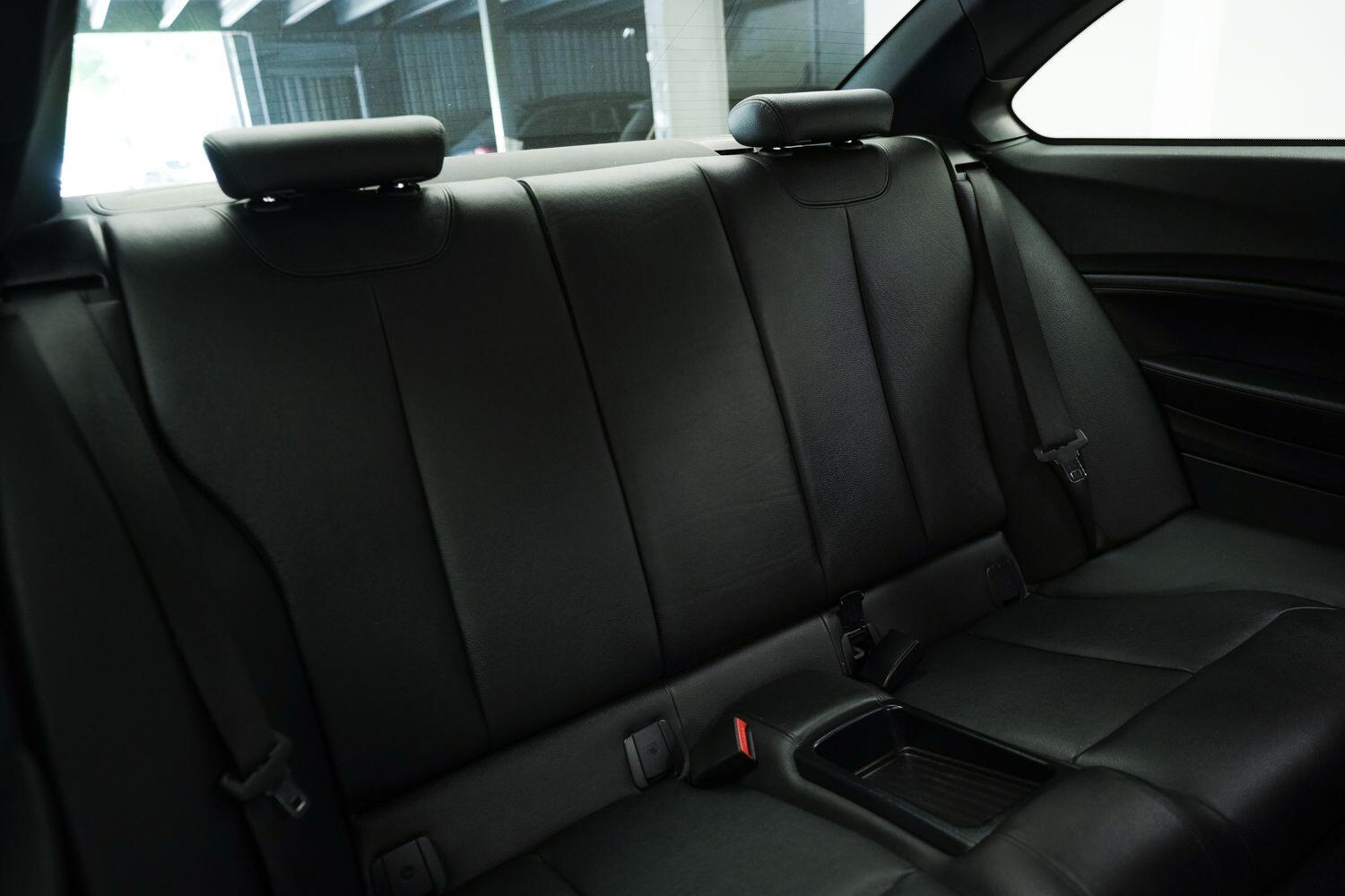 BMW 2 Series view 13