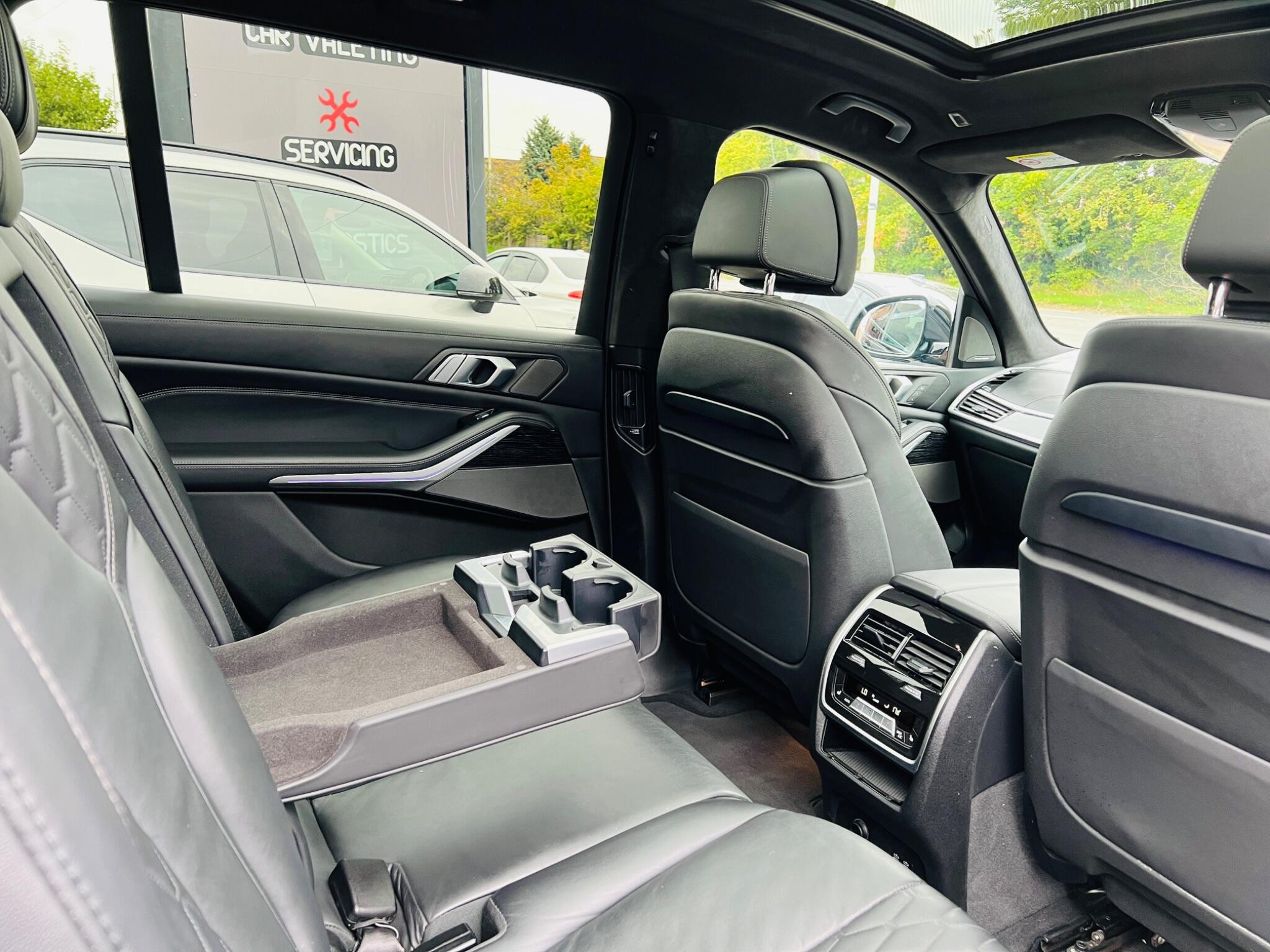 2021 BMW X7 4.4 M50i V8 Auto xDrive Euro 6 (s/s) 5dr • 62,886 miles image 24