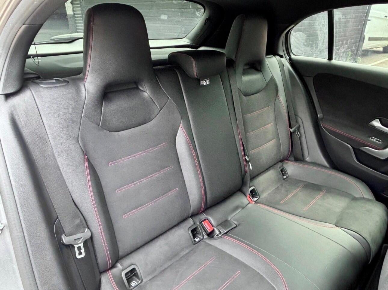 Mercedes-Benz A-Class view 29