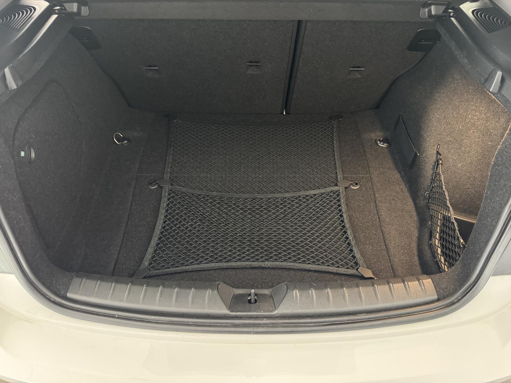 BMW 1 Series view 66