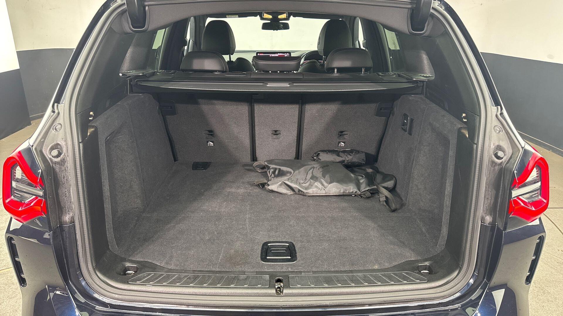 BMW X3 view 13