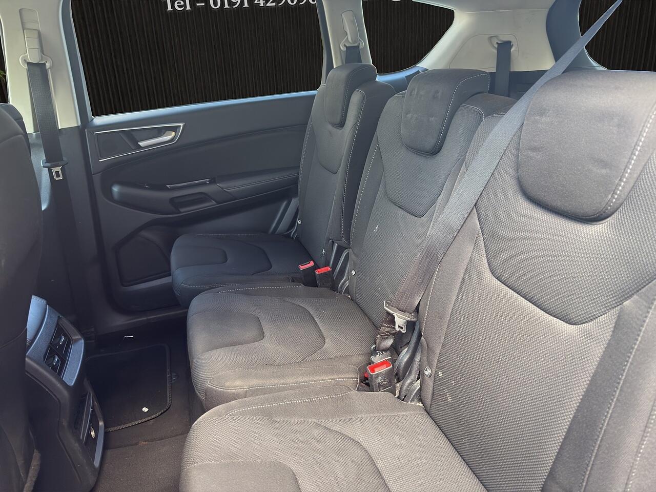 Ford S-Max view 16