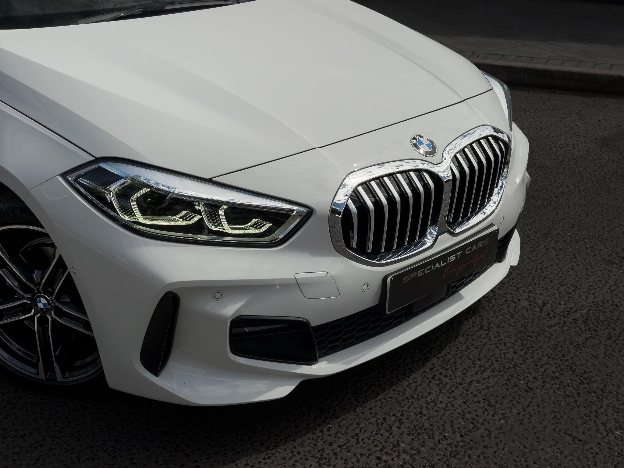 BMW 1 Series view 31