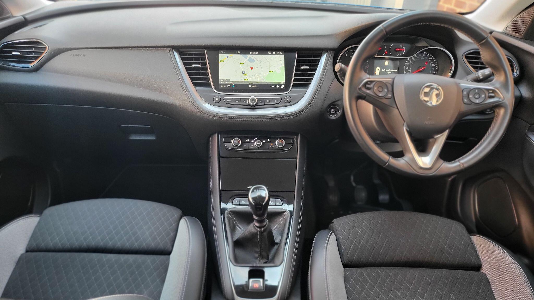Vauxhall Grandland X view 2