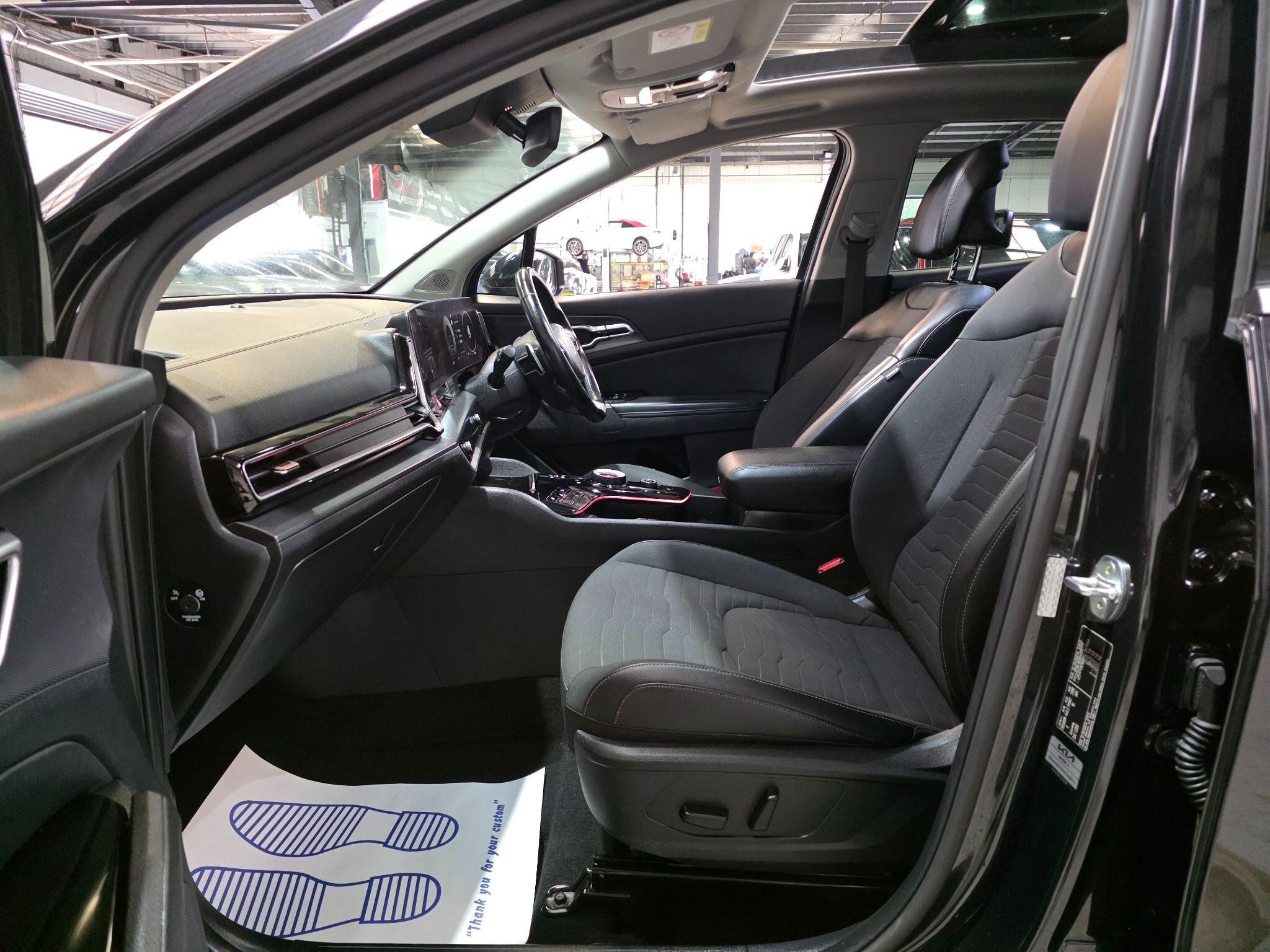 Kia Sportage view 25