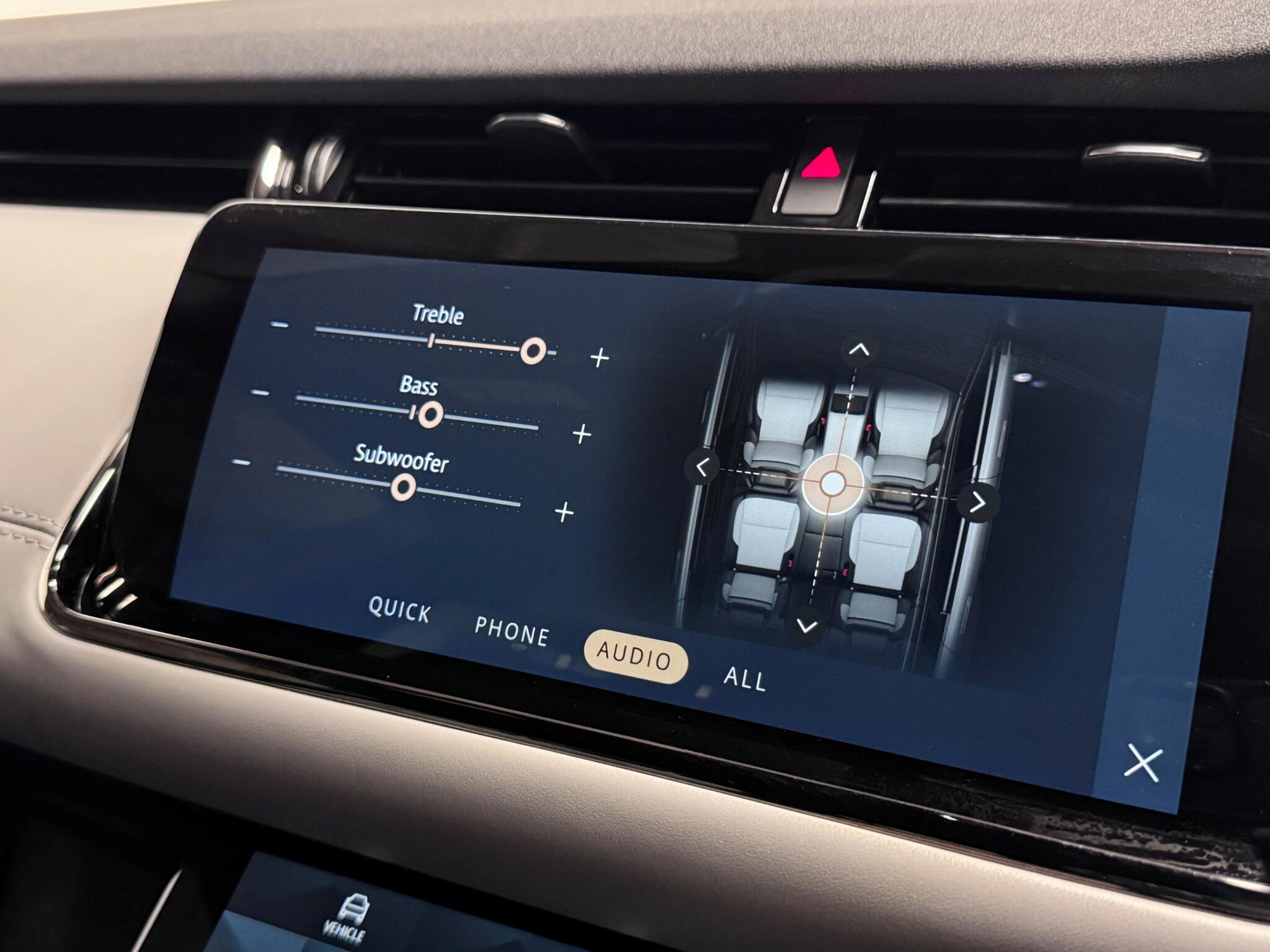 Land Rover Range Rover Evoque view 46