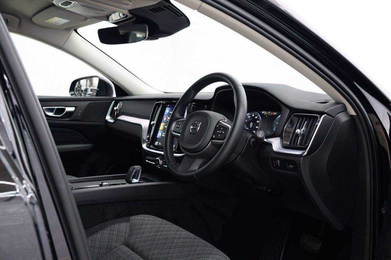 Volvo V60 view 13