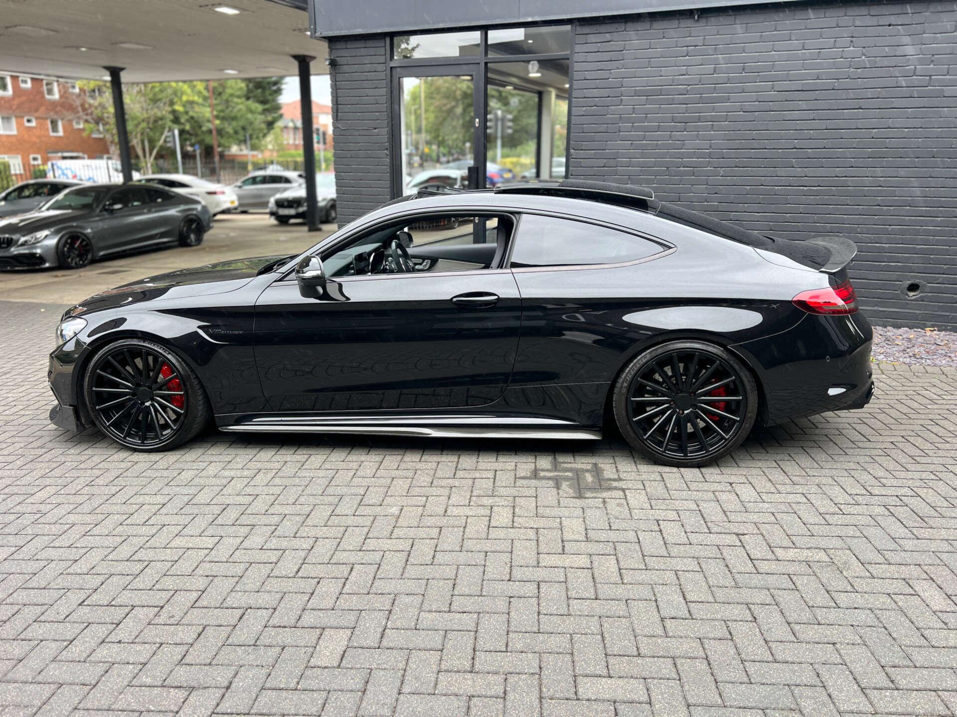 Mercedes-Benz C Class view 7