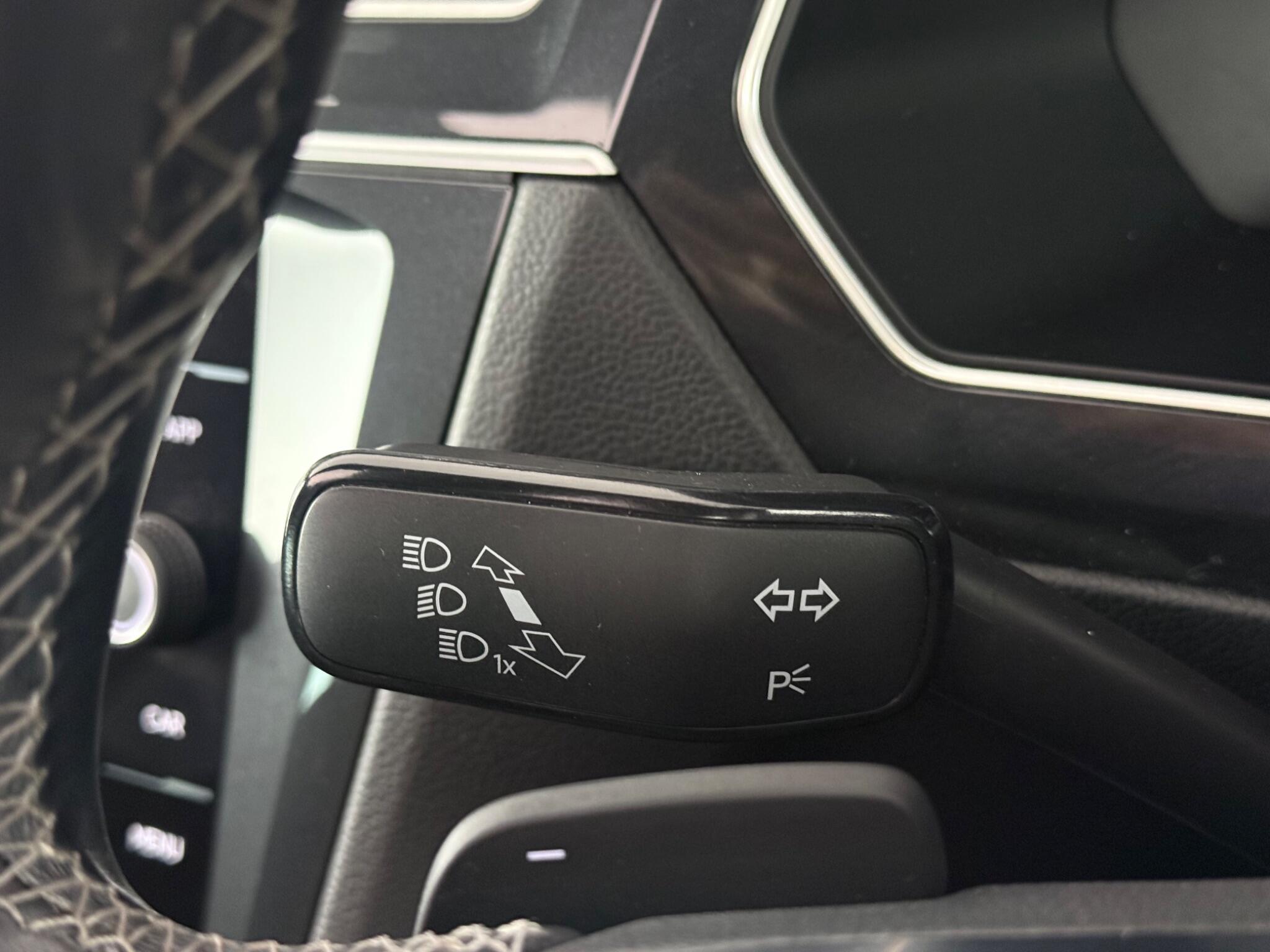 Volkswagen Tiguan view 17