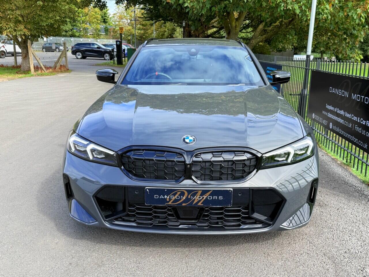 BMW 3 Series view 2