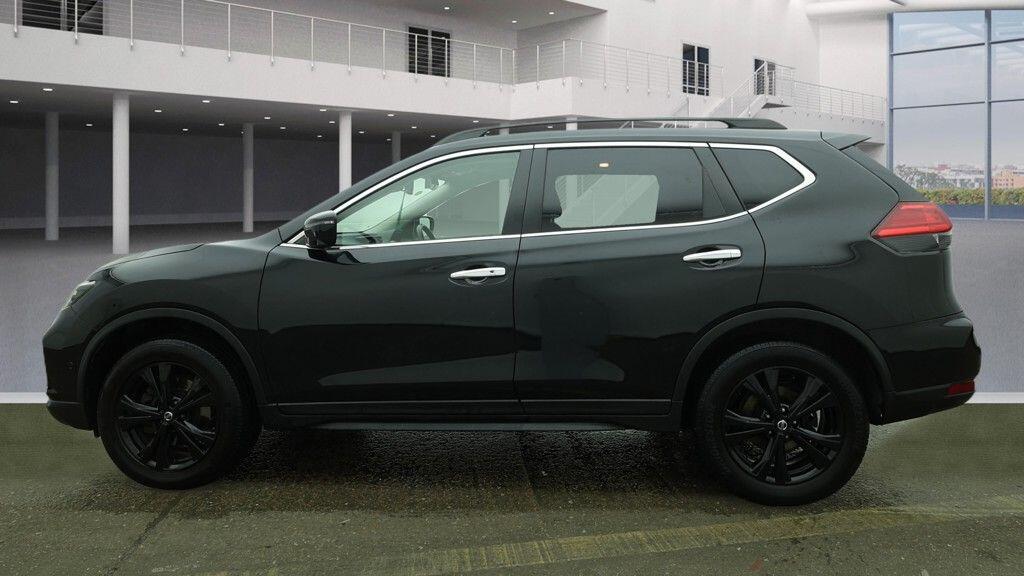 Nissan X-Trail view 10