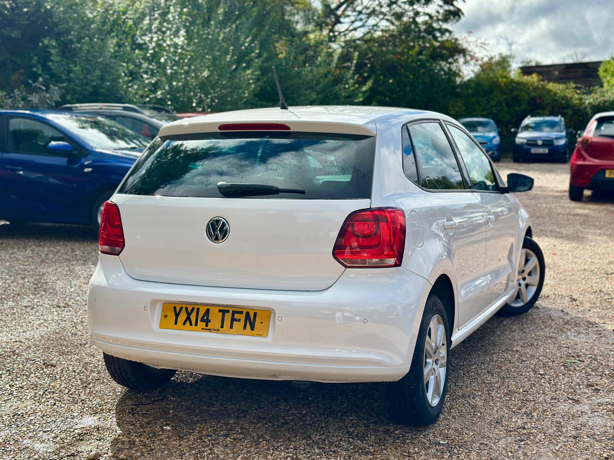 Volkswagen Polo view 13