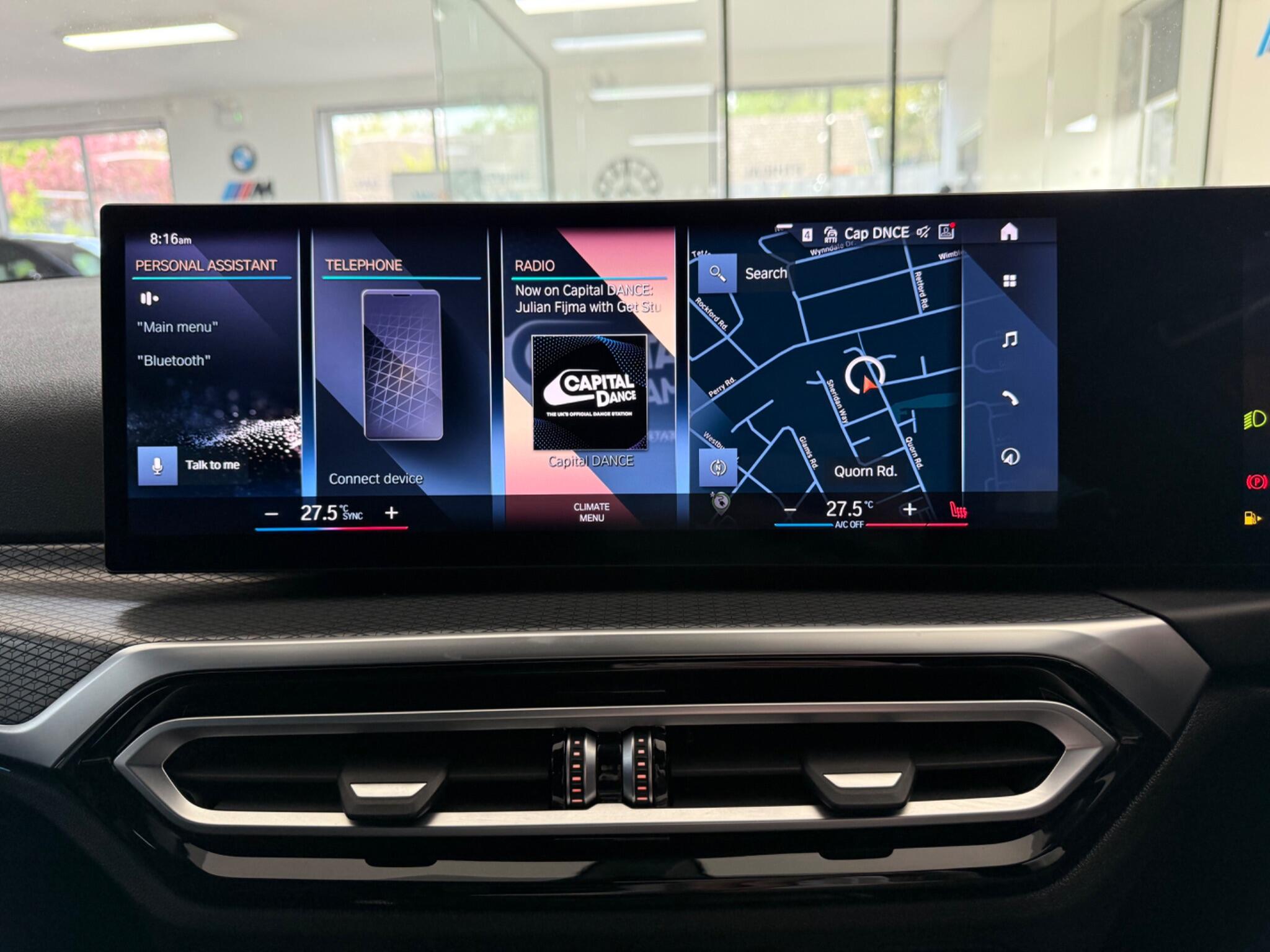 BMW 3 Series view 22