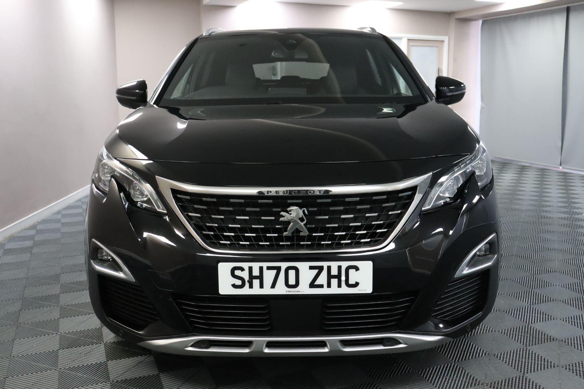 Peugeot 3008 view 2