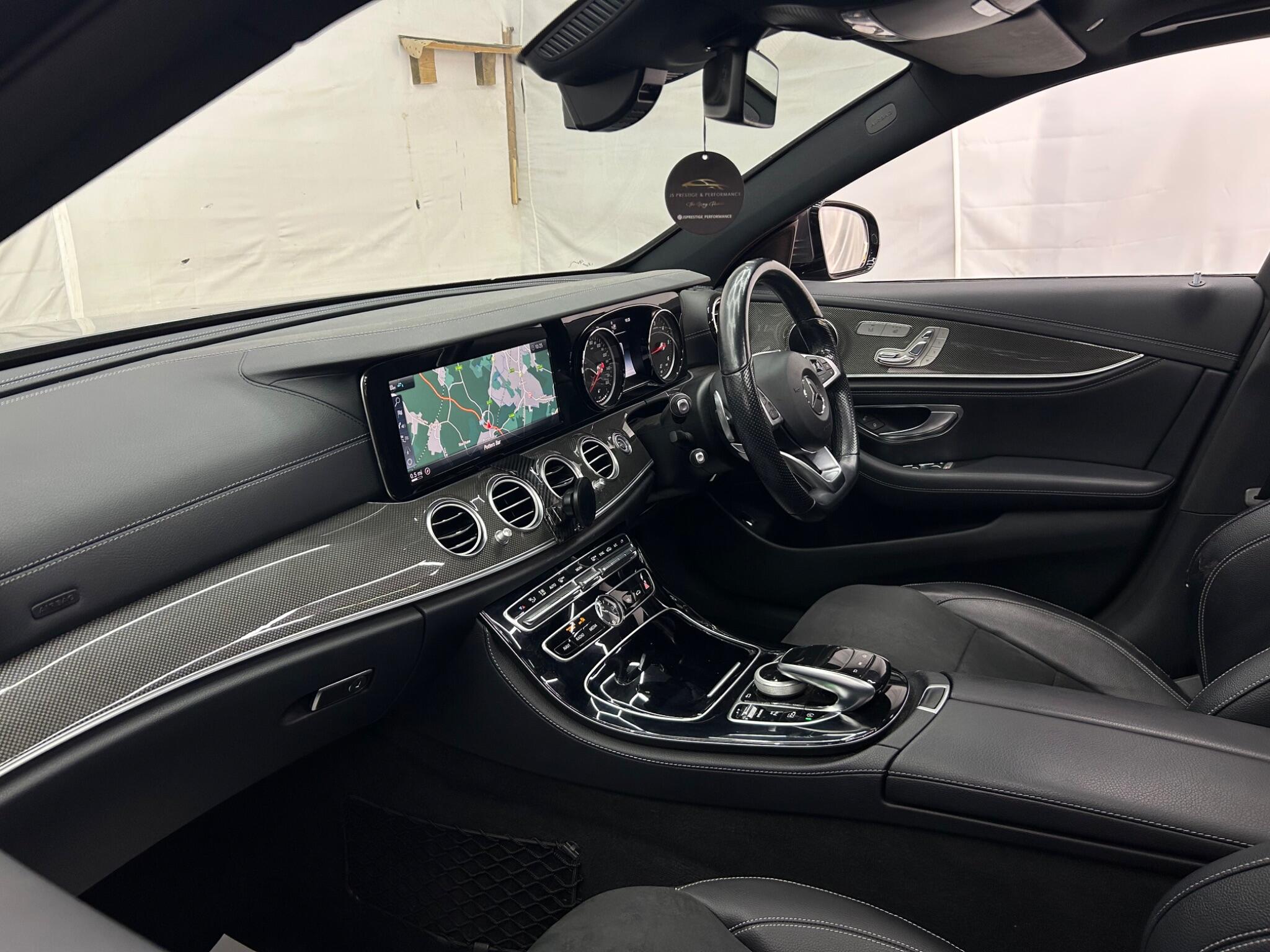 Mercedes-Benz E Class view 13