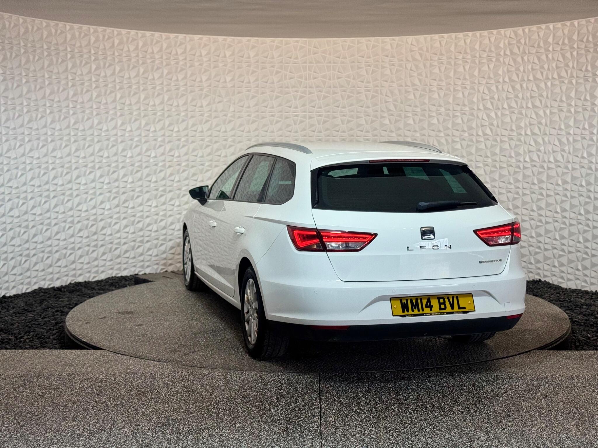 Seat Leon view 13