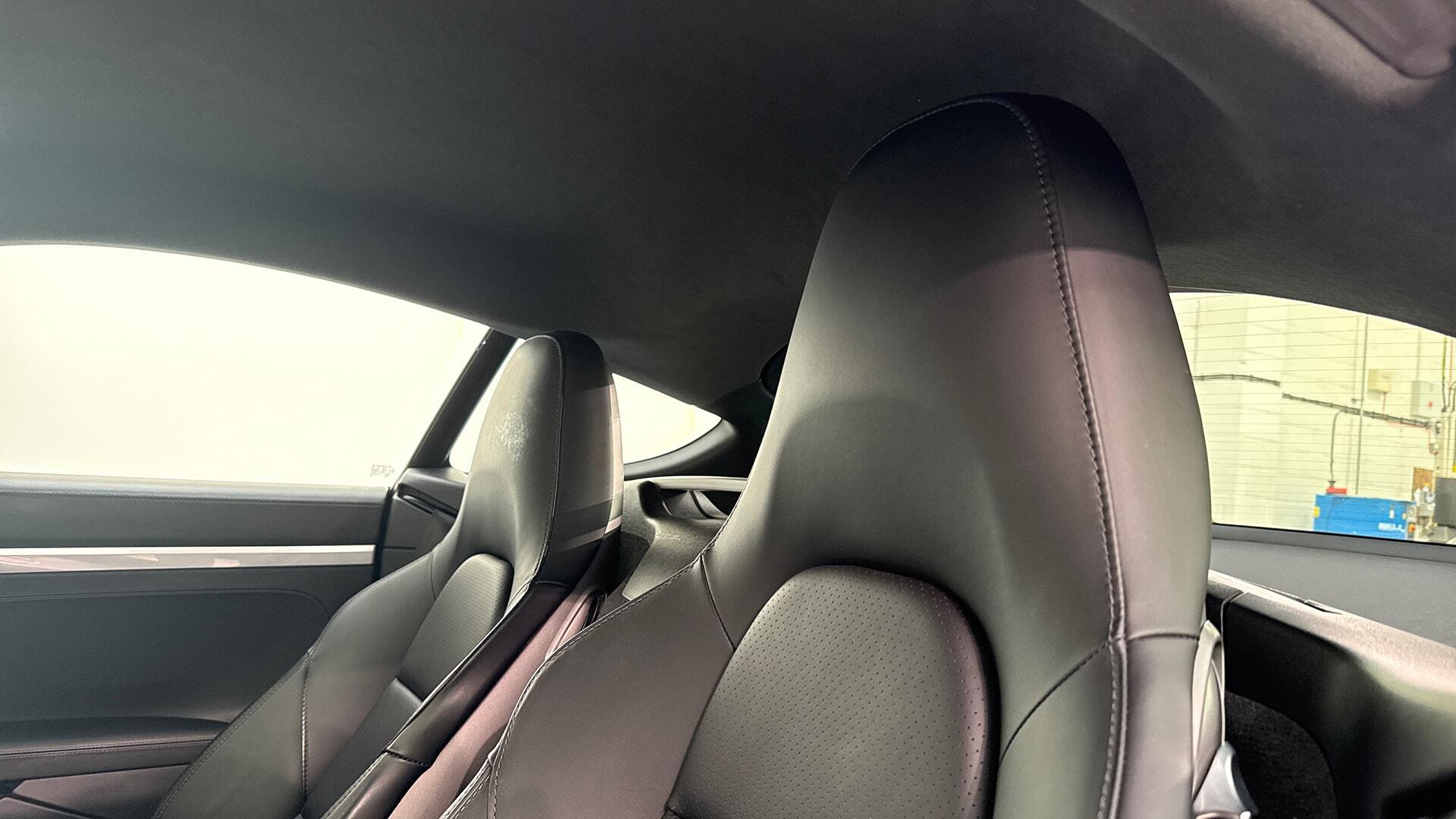 Porsche Cayman view 15