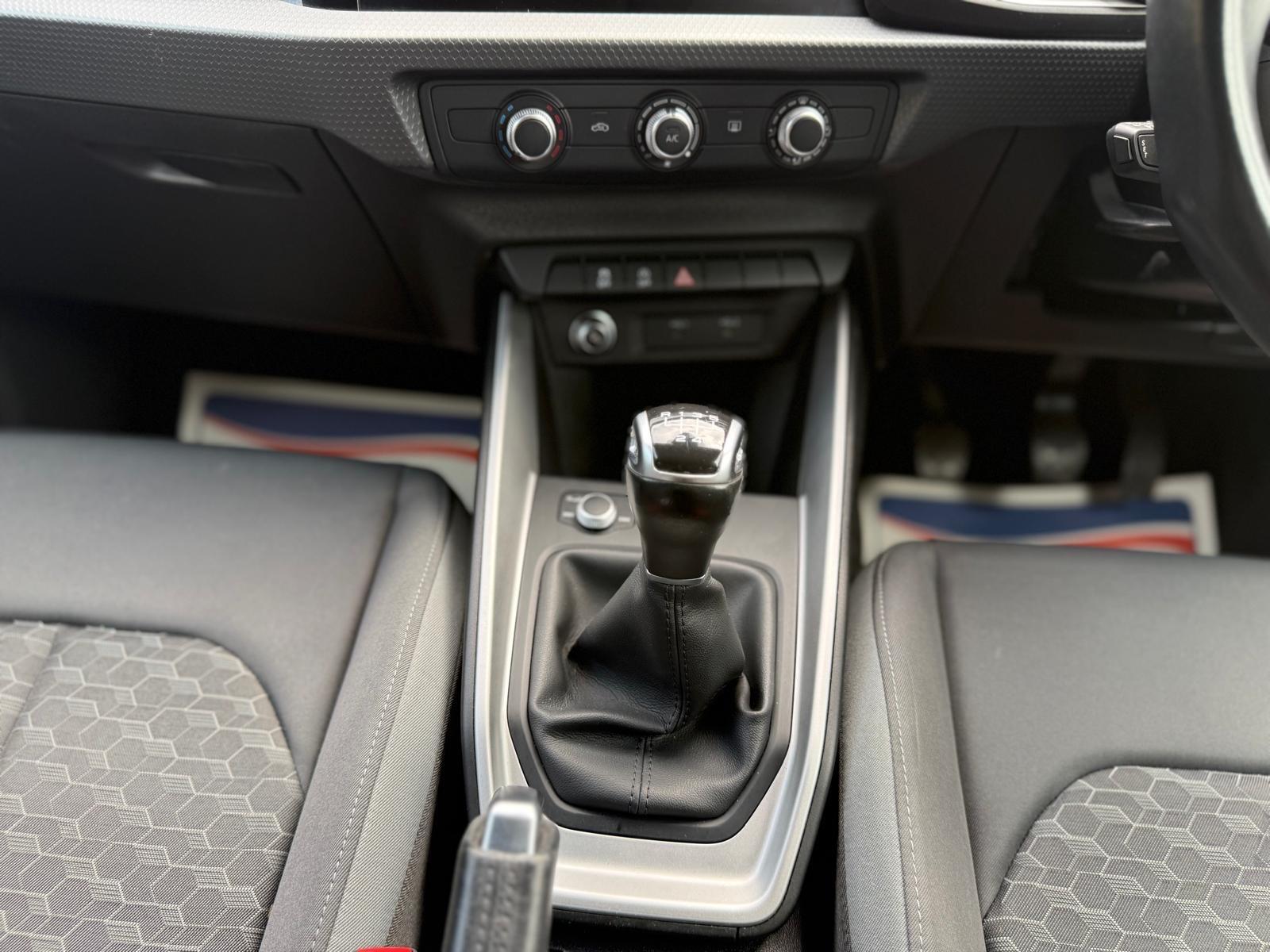Audi A1 view 21