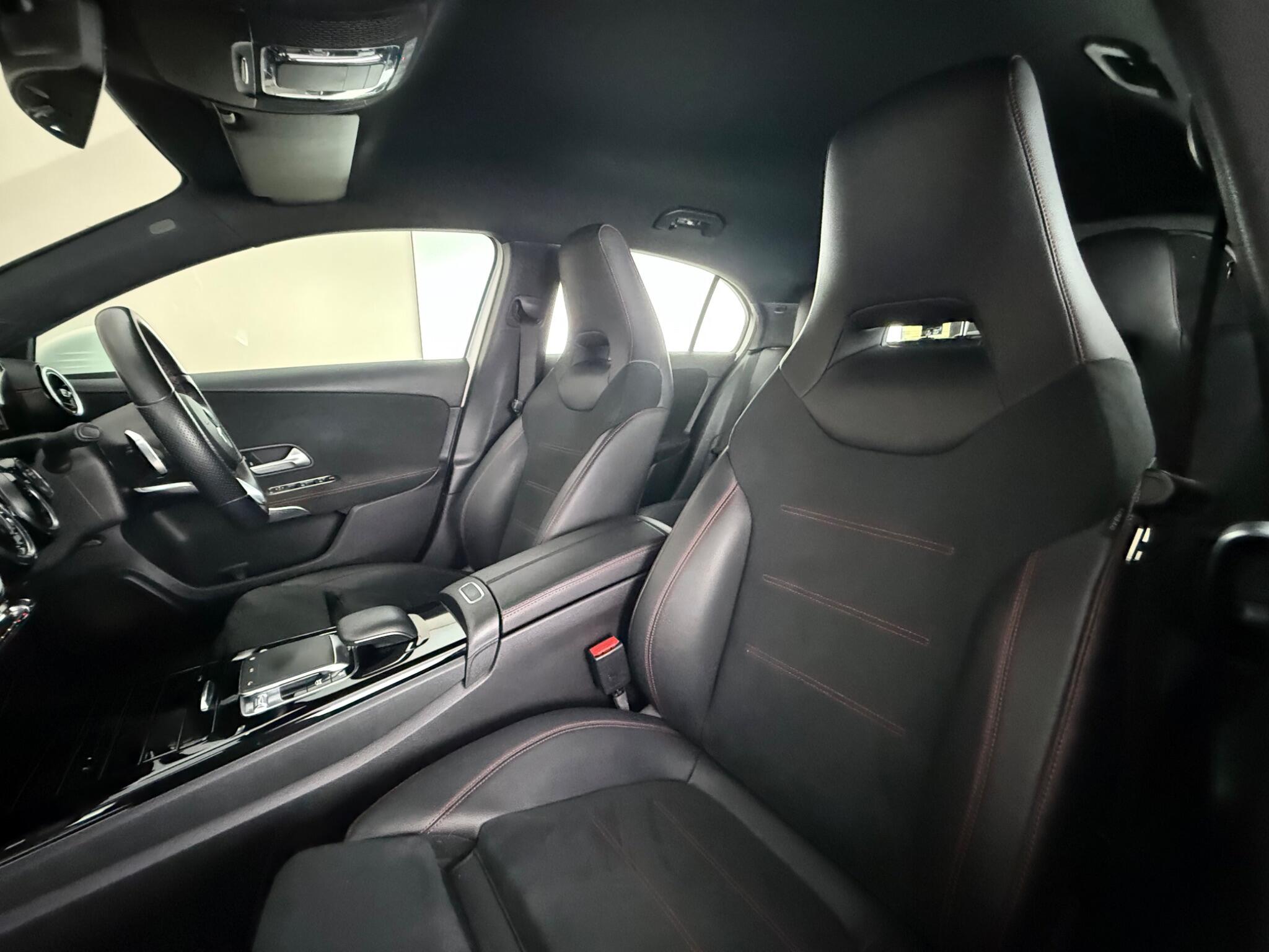 Mercedes-Benz A-Class view 31