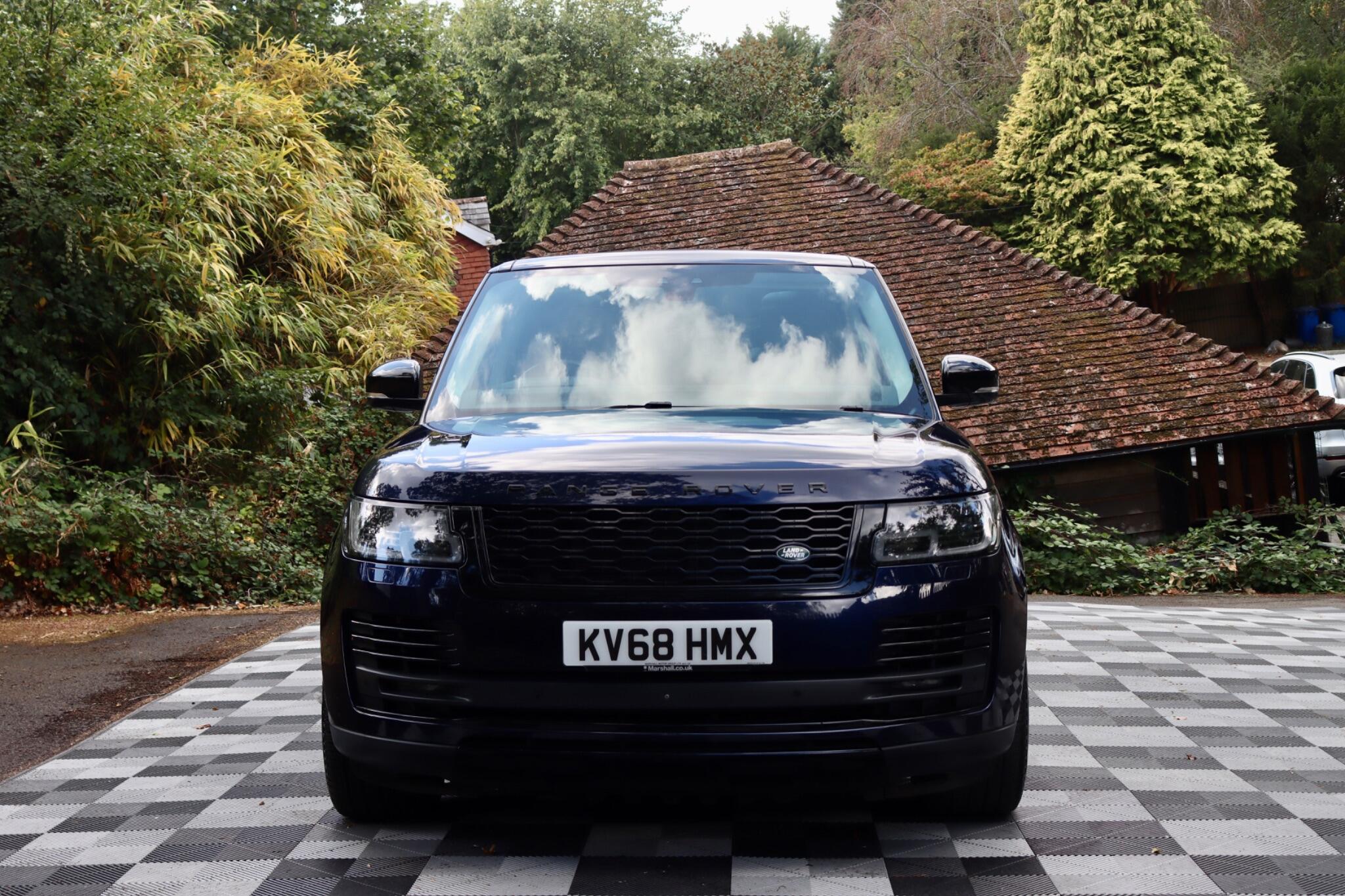 Land Rover Range Rover view 13