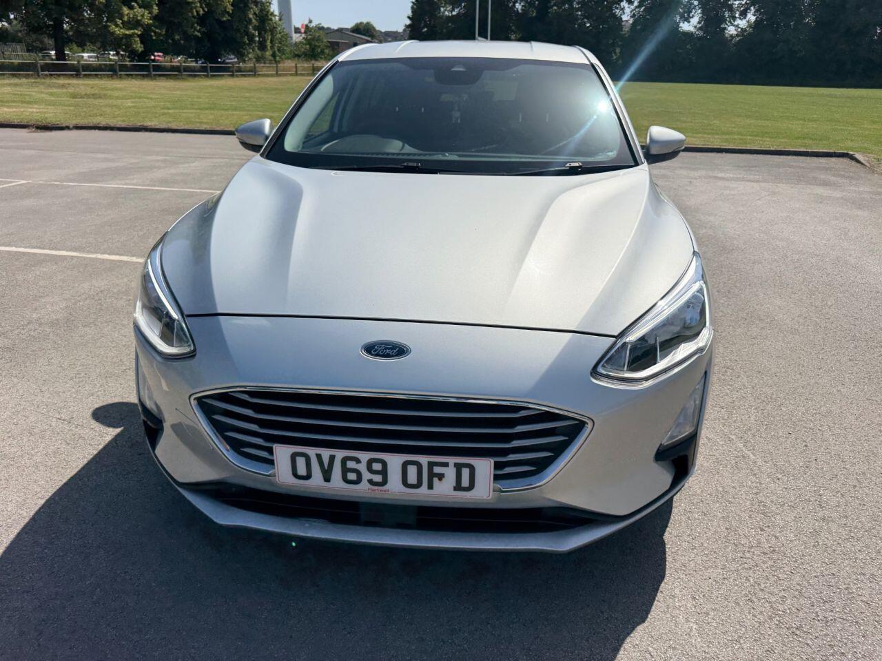 Ford Focus view 57