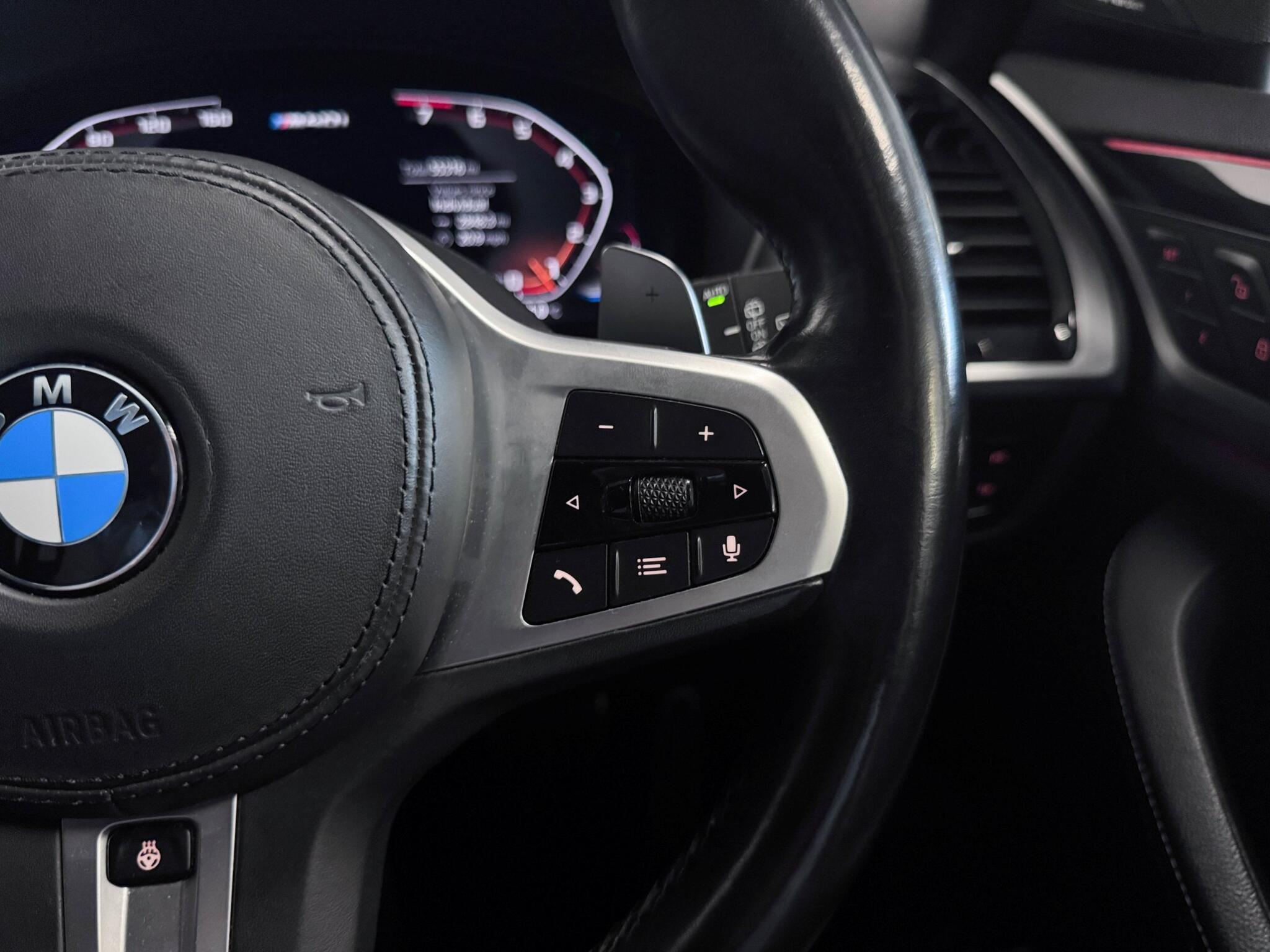 BMW X3 view 16