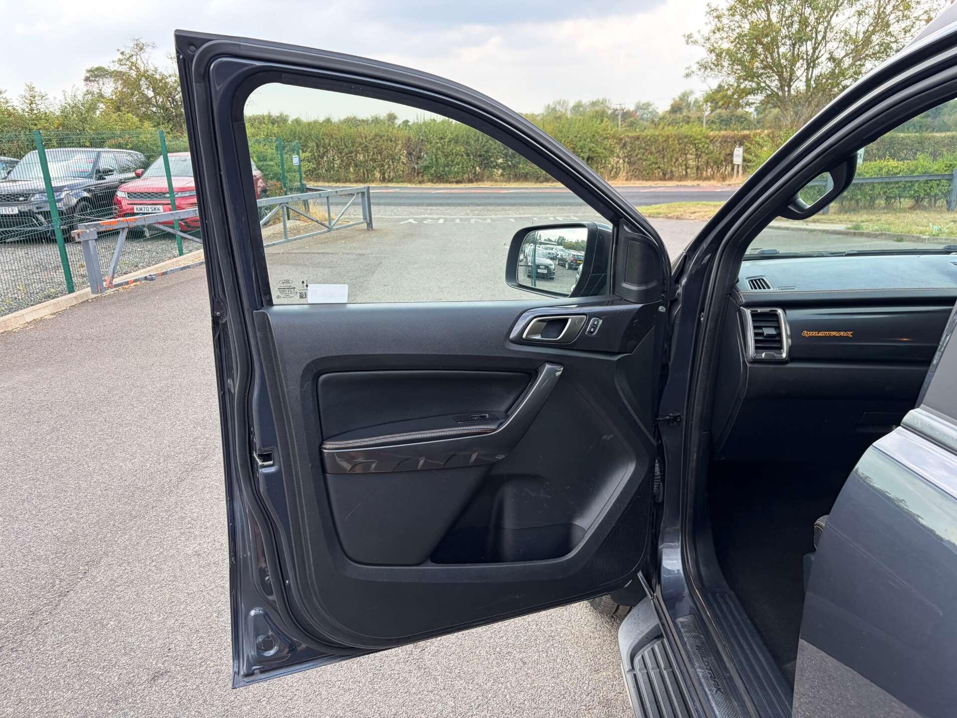 Ford Ranger view 14