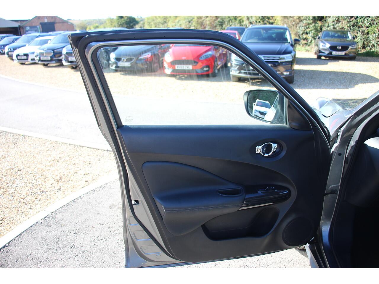 Nissan Juke view 35