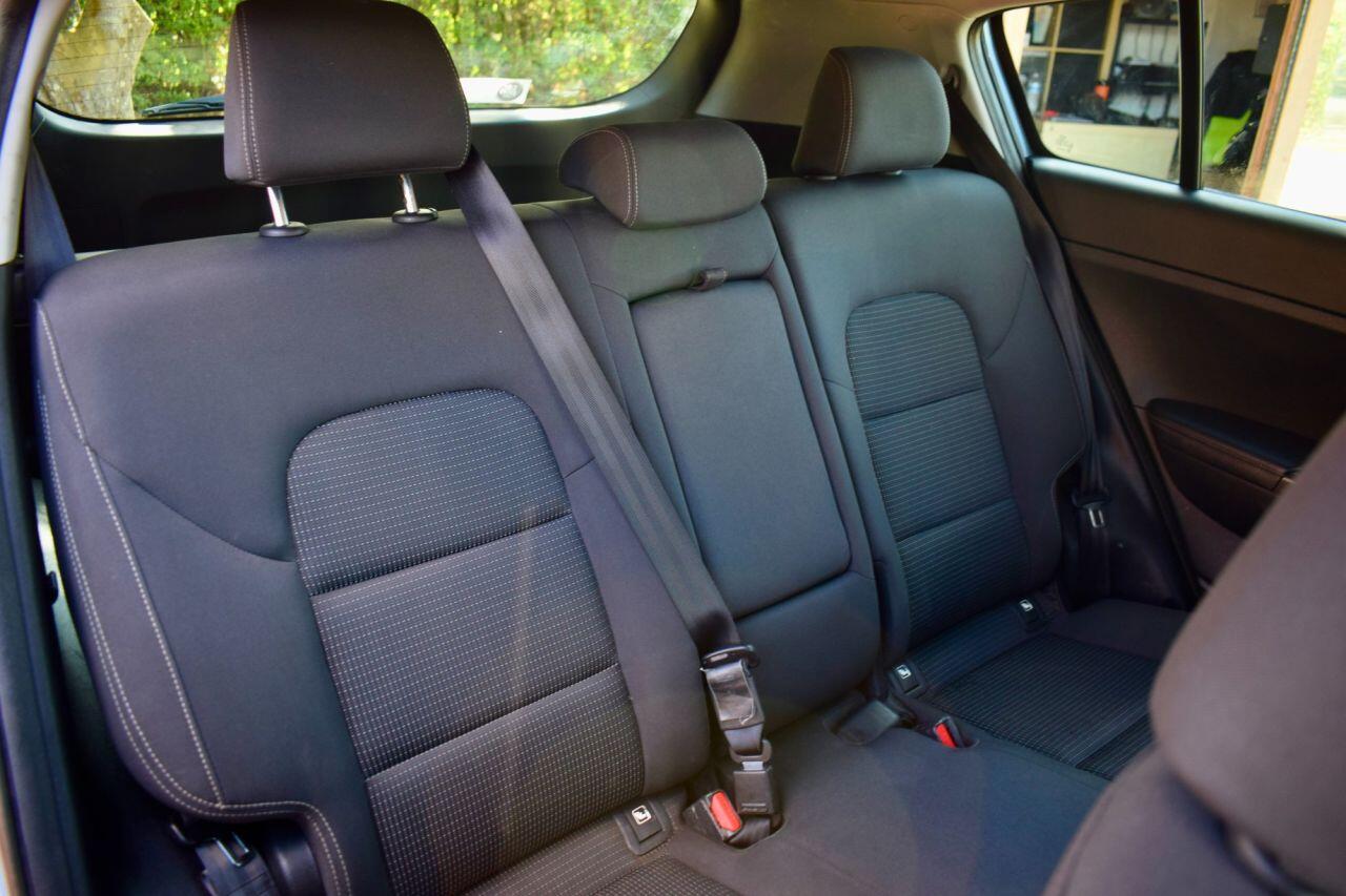 Kia Sportage view 32