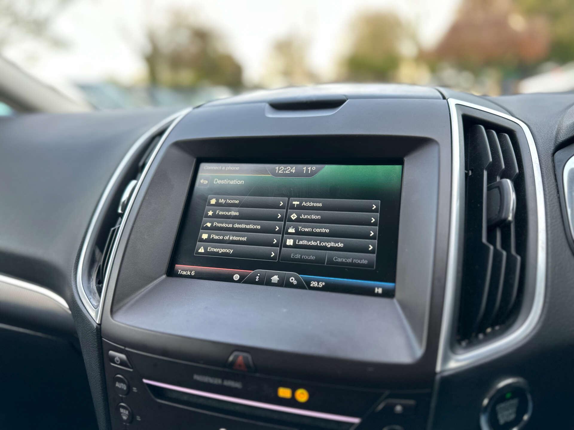 Ford S-Max view 21